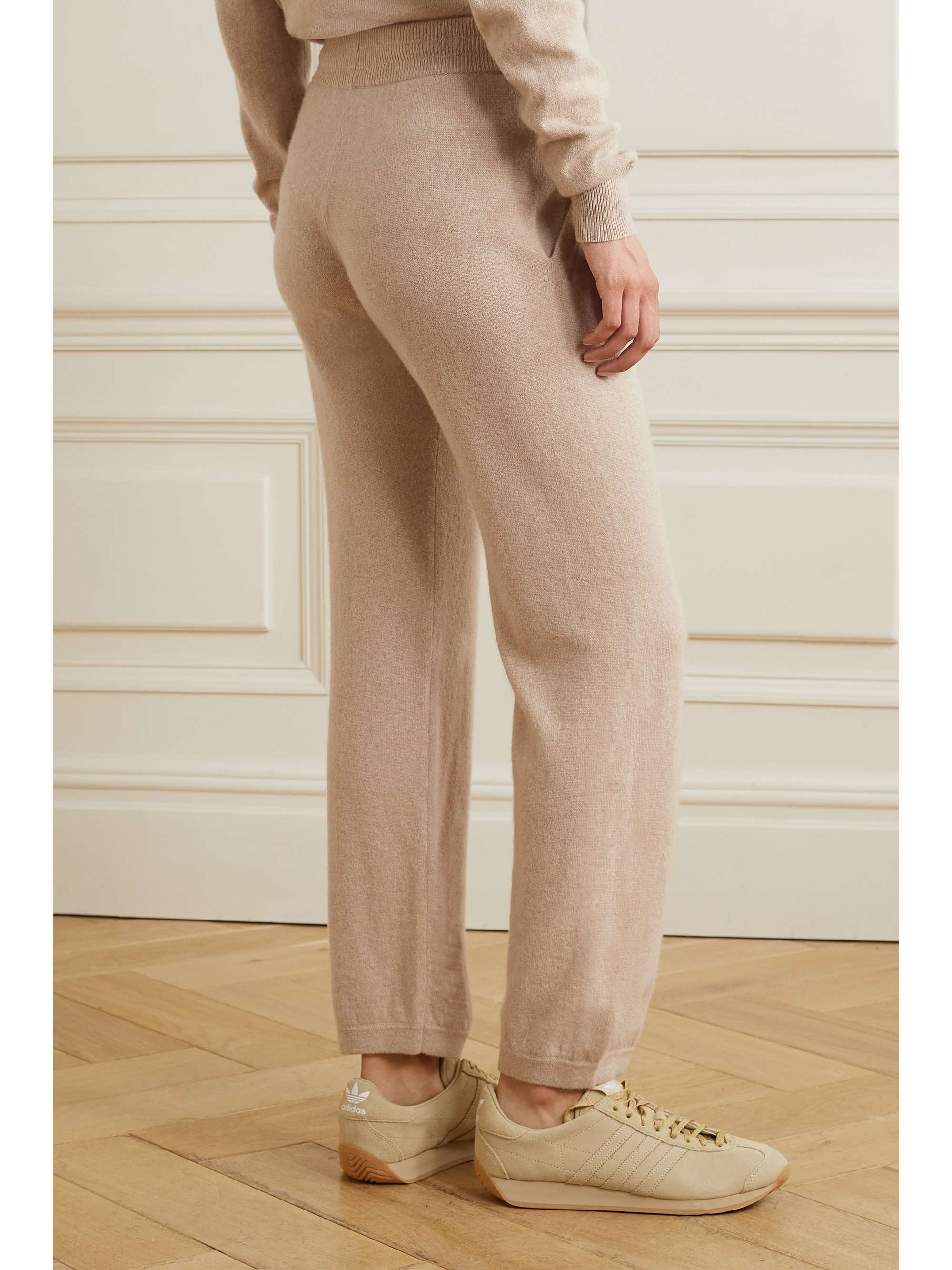 Beige Cashmere track pants | NILI LOTAN 