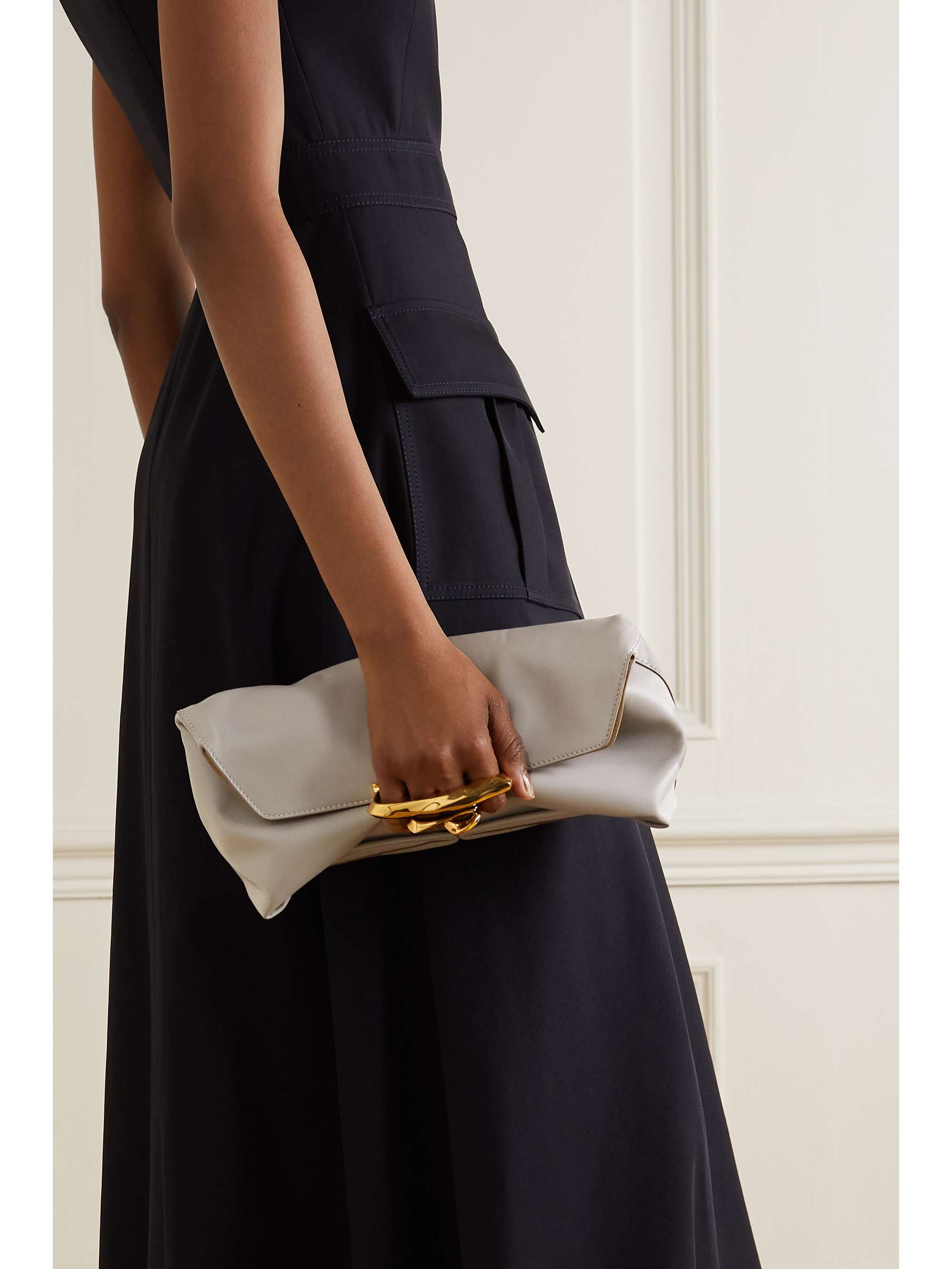 alexander mcqueen pouch