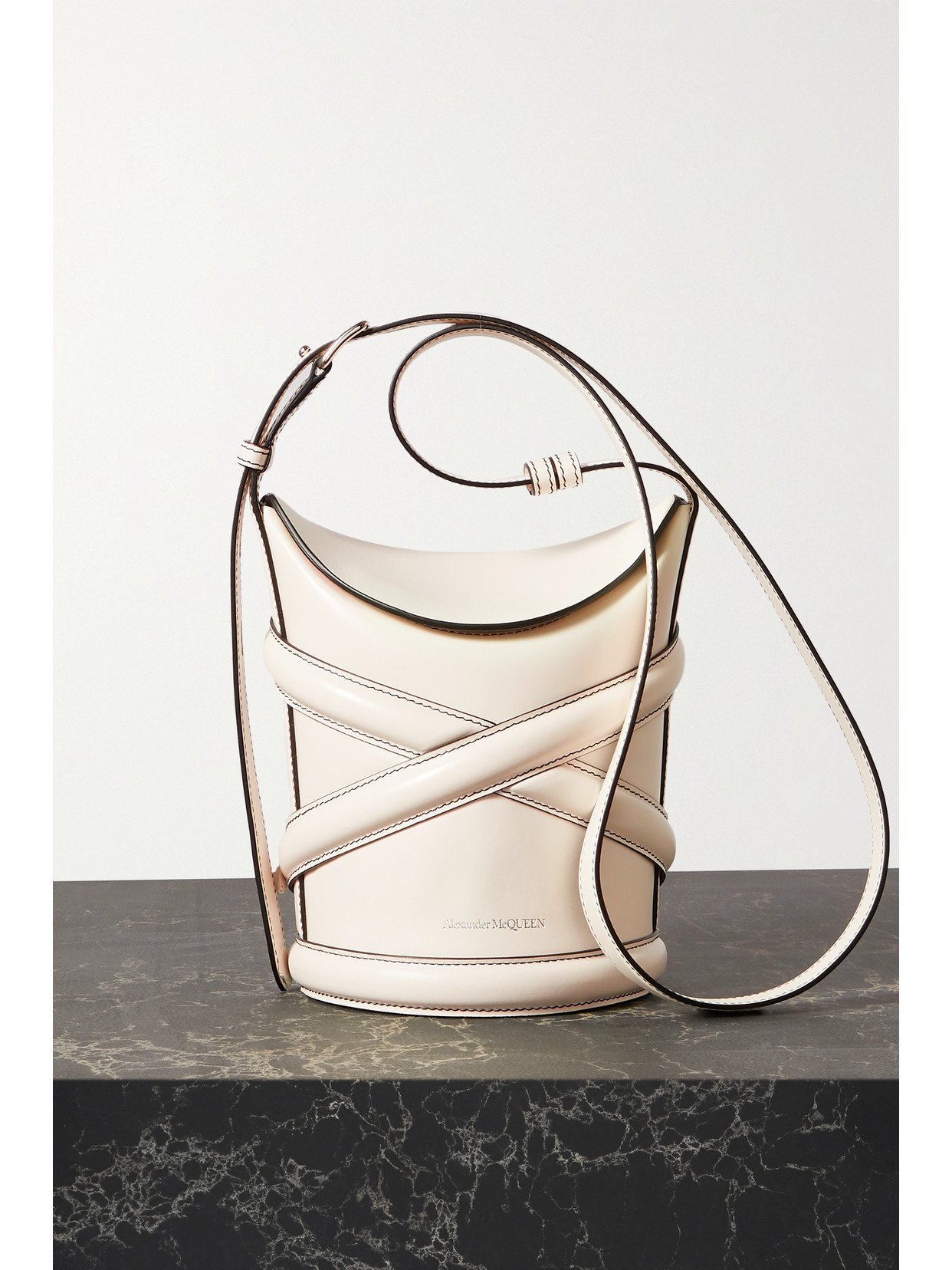 ALEXANDER MCQUEEN THE CURVE SMALL LEATHER BUCKET BAG