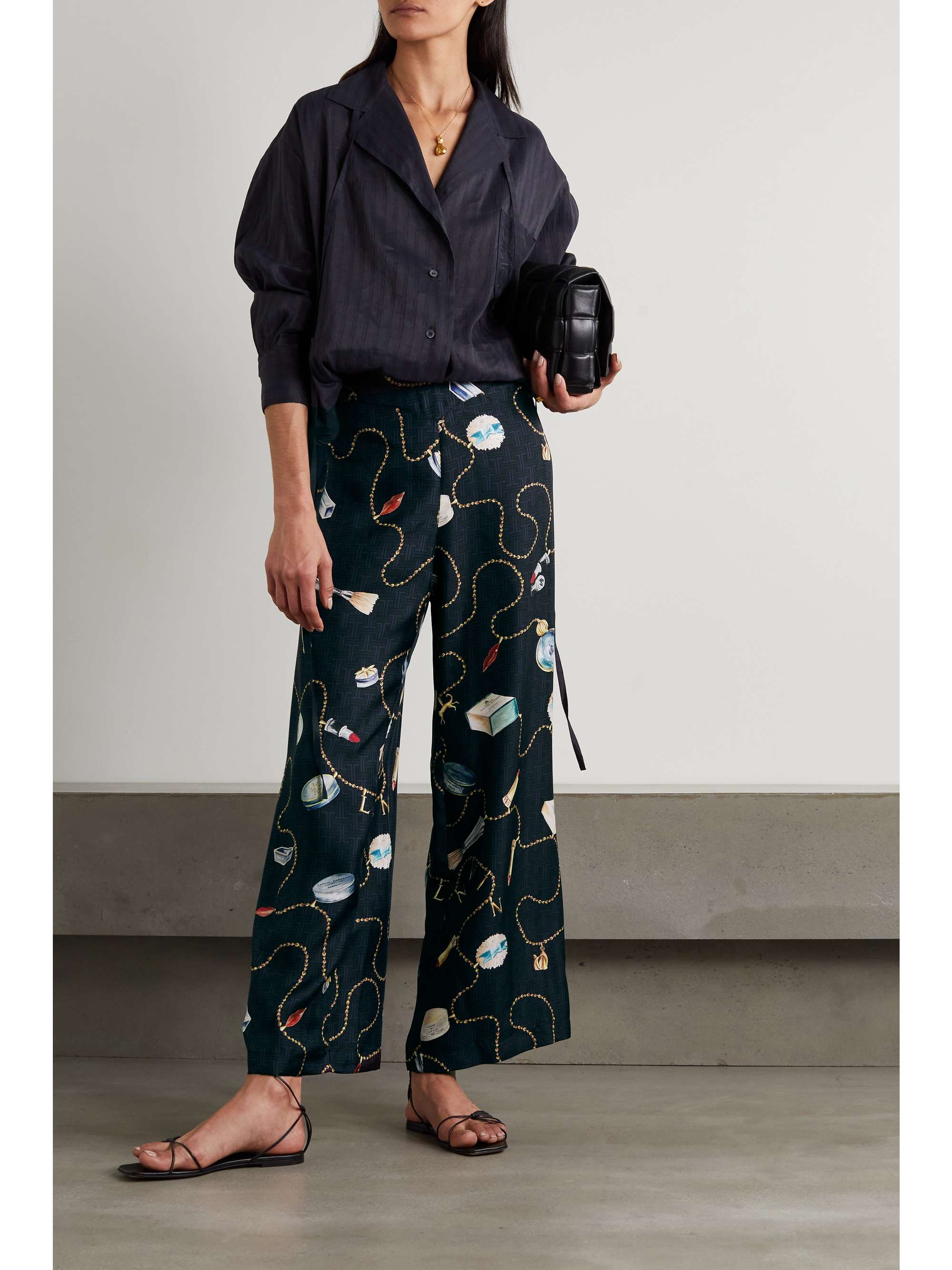 wide leg patterned pants