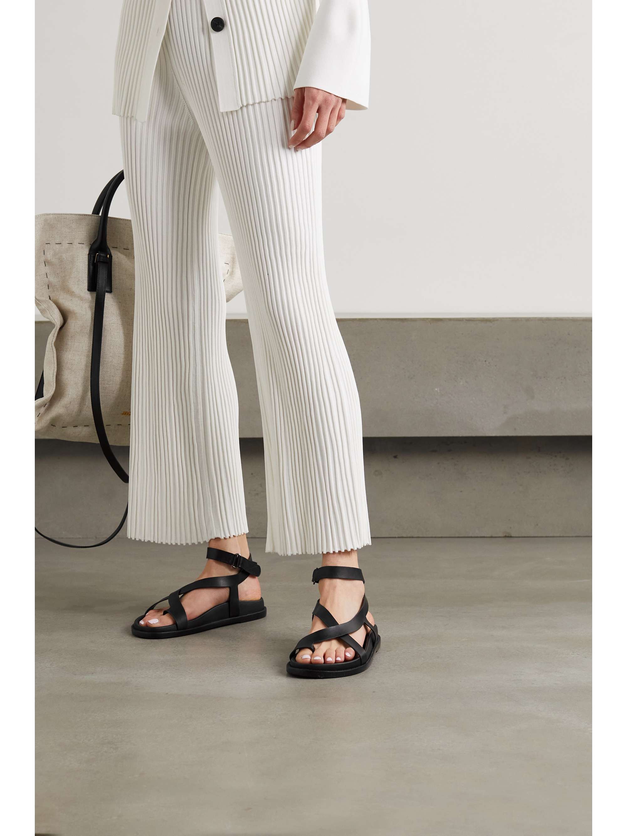 porte & paire black knotted sandals