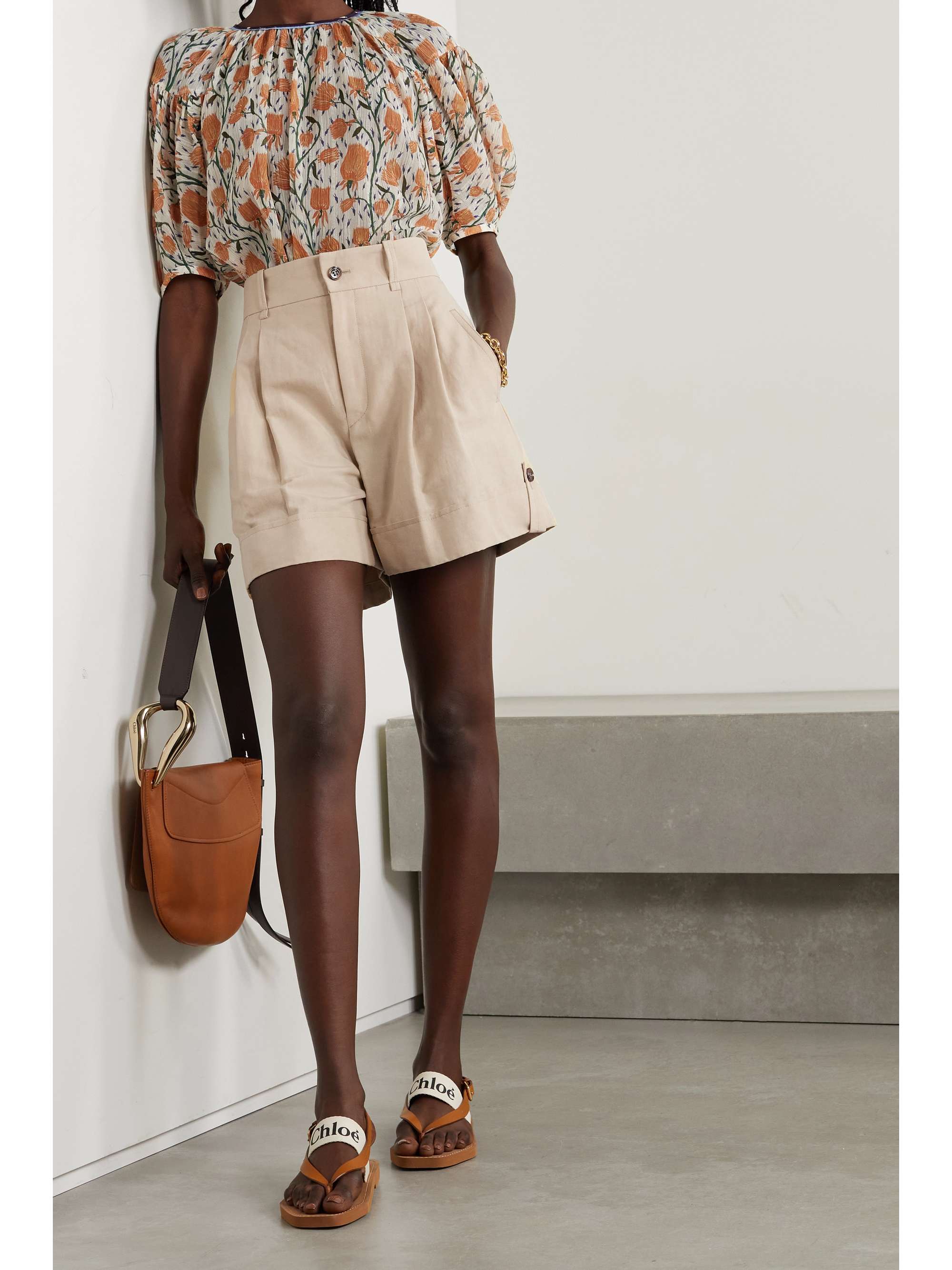 CHLOÉ Linen and cotton-blend canvas shorts