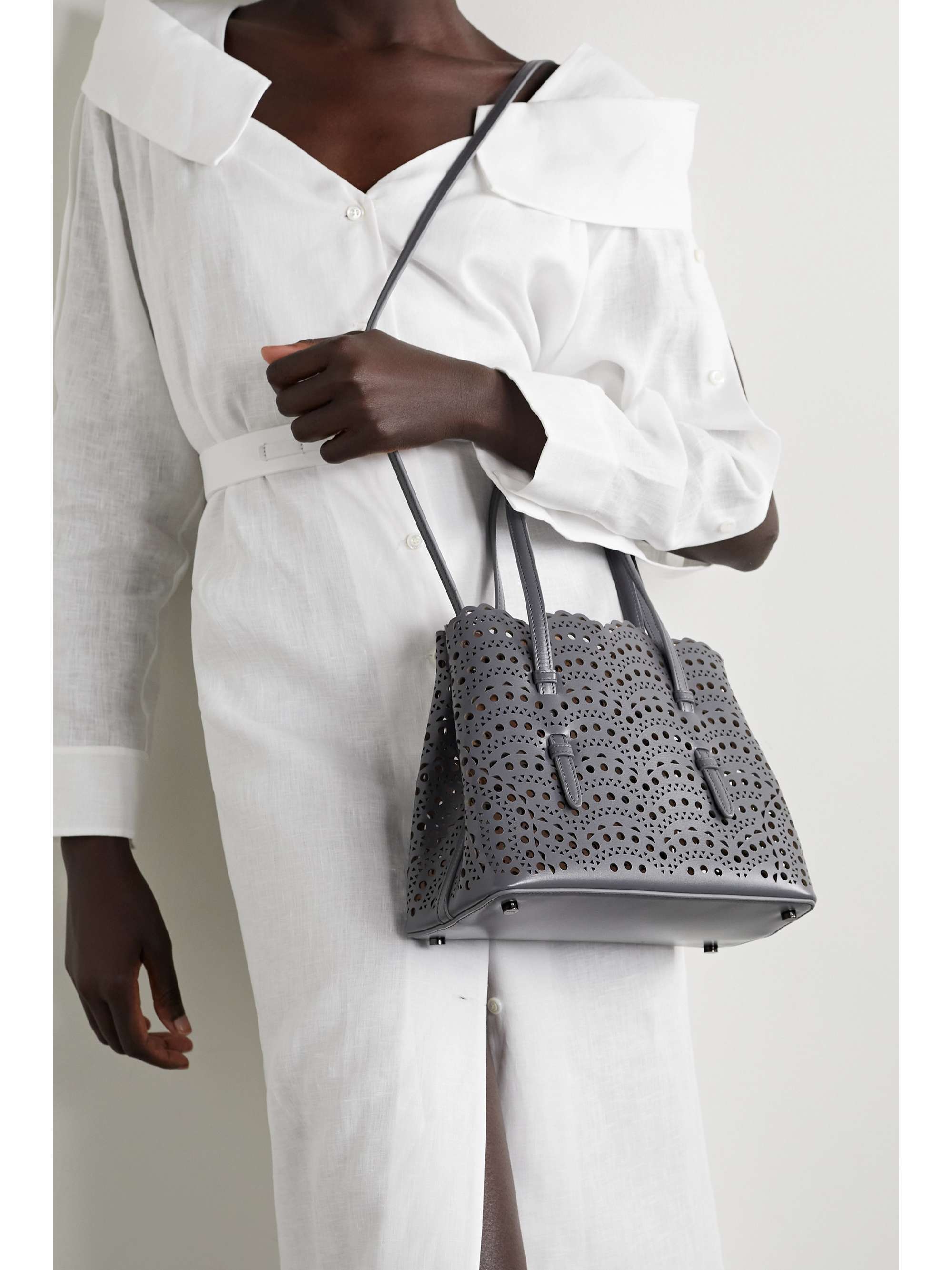 ALAÏA Le Mina 25 Vienne Wave leather tote
