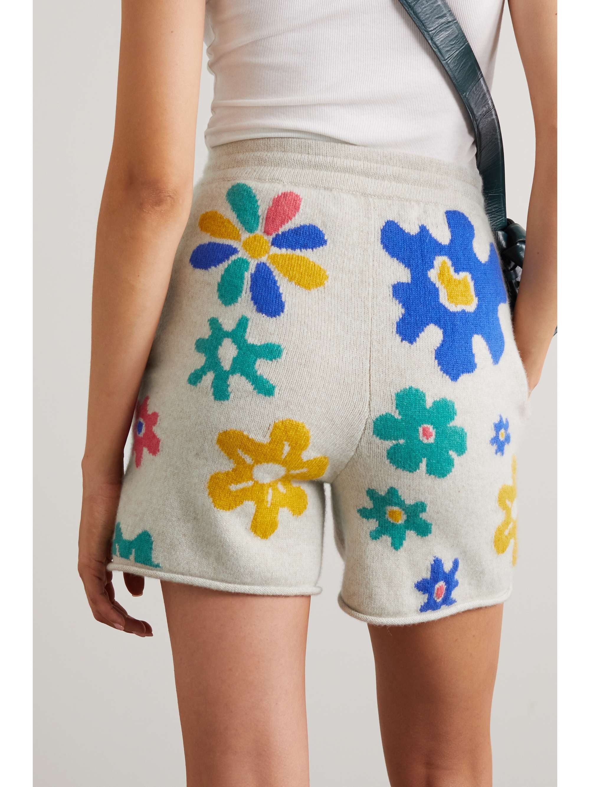THE ELDER STATESMAN Sound Flowers intarsia cashmere shorts