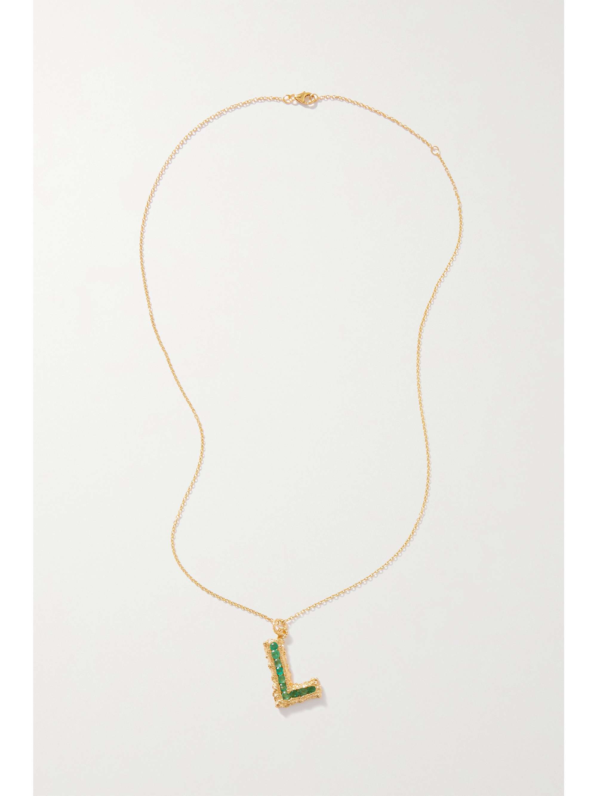 PACHAREE Alphabet gold-plated emerald necklace