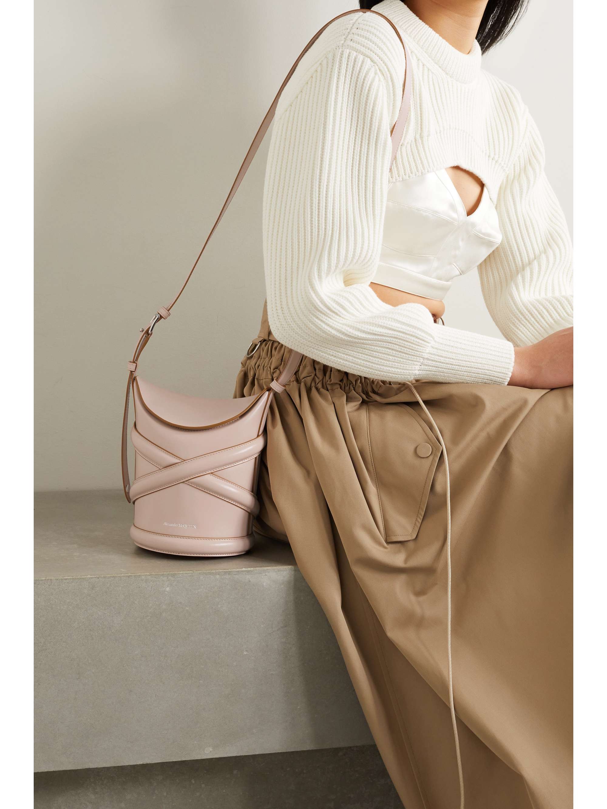alexander mcqueen bucket bag