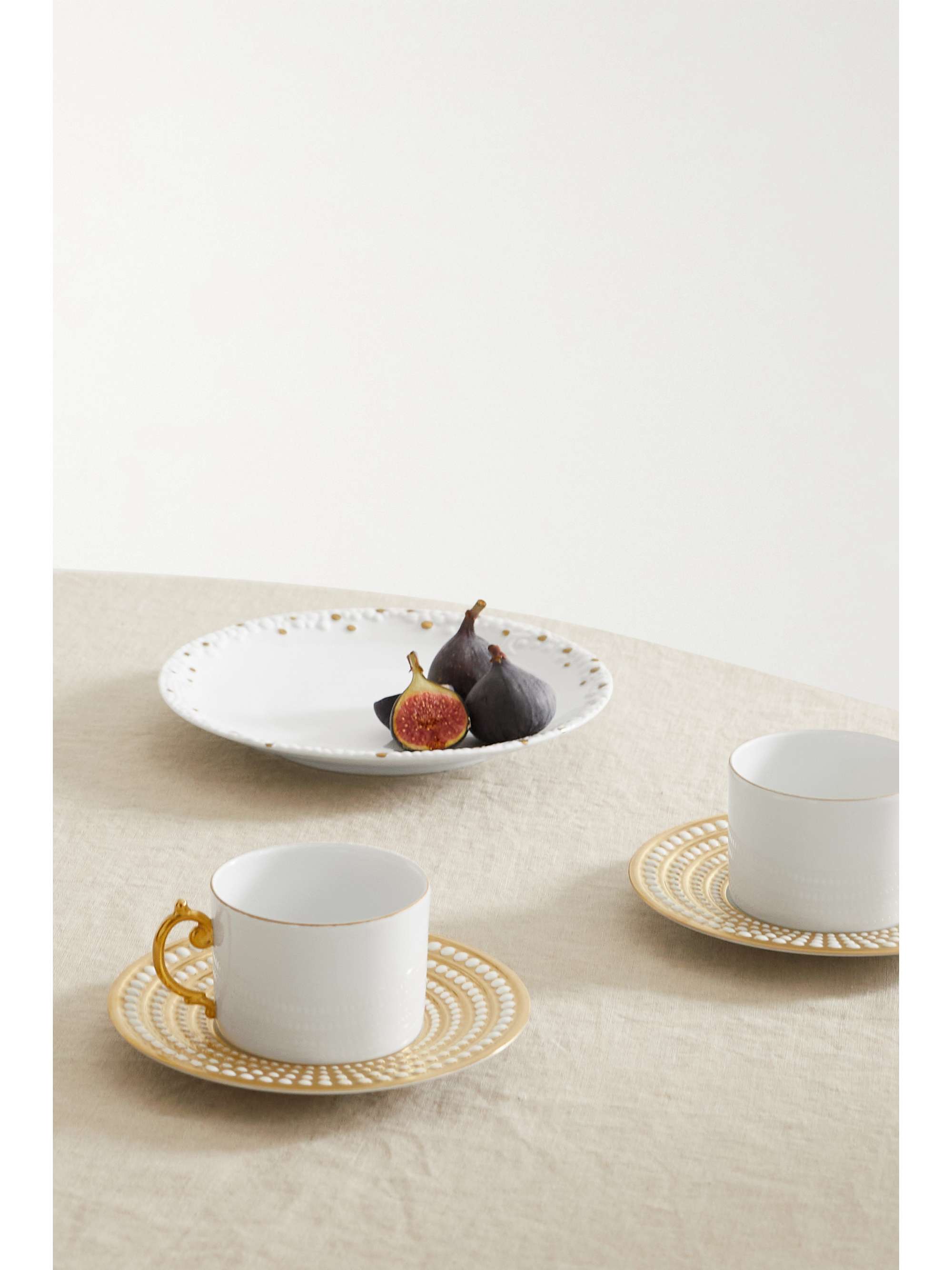 L'OBJET Perlée set of two gold-plated porcelain teacup and saucers