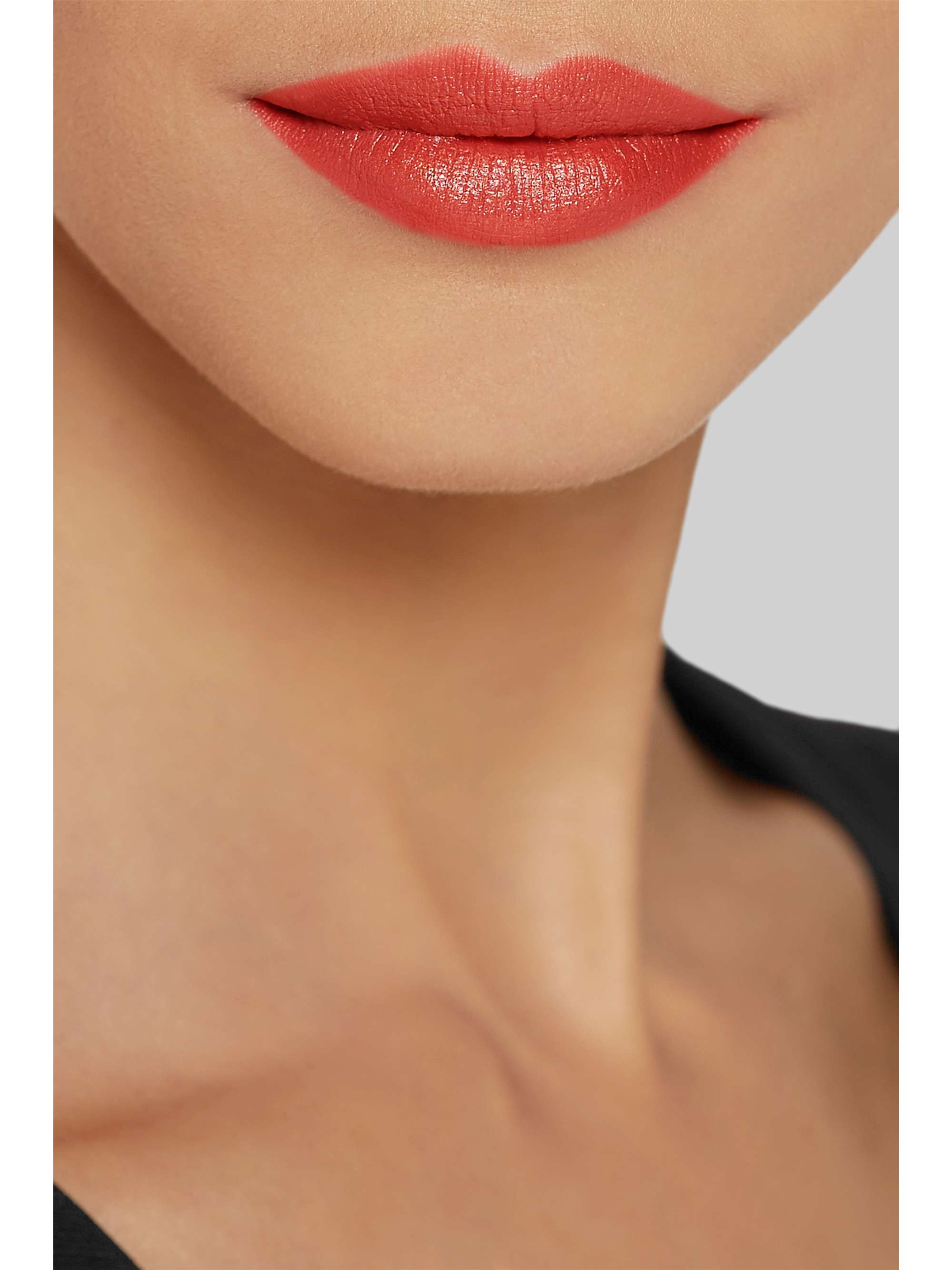 GUCCI BEAUTY Rouge de Beauté Brillant Lipstick - Julie Blush 215