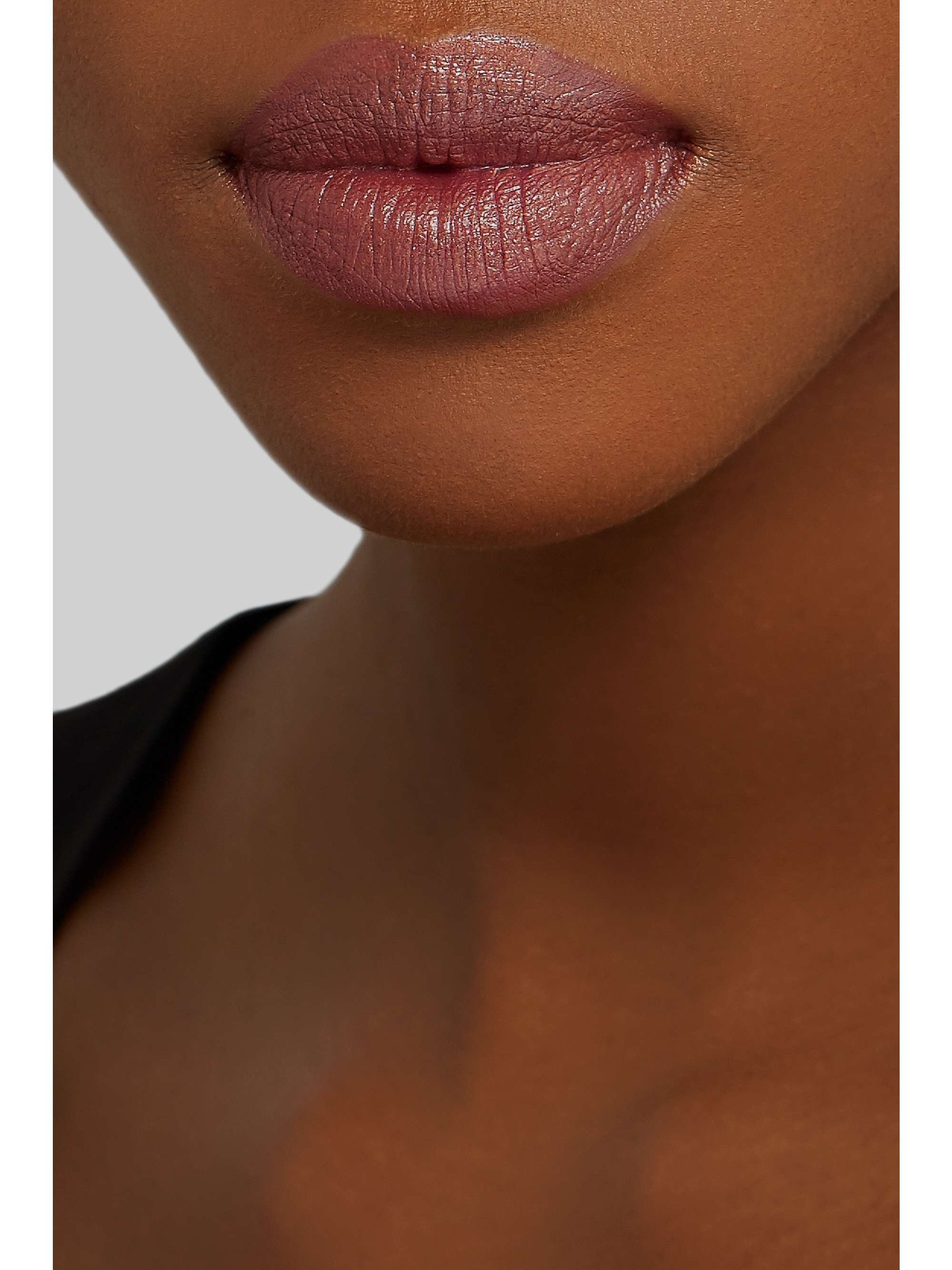 GUCCI BEAUTY Rouge de Beauté Brillant Lipstick - Julie Blush 215
