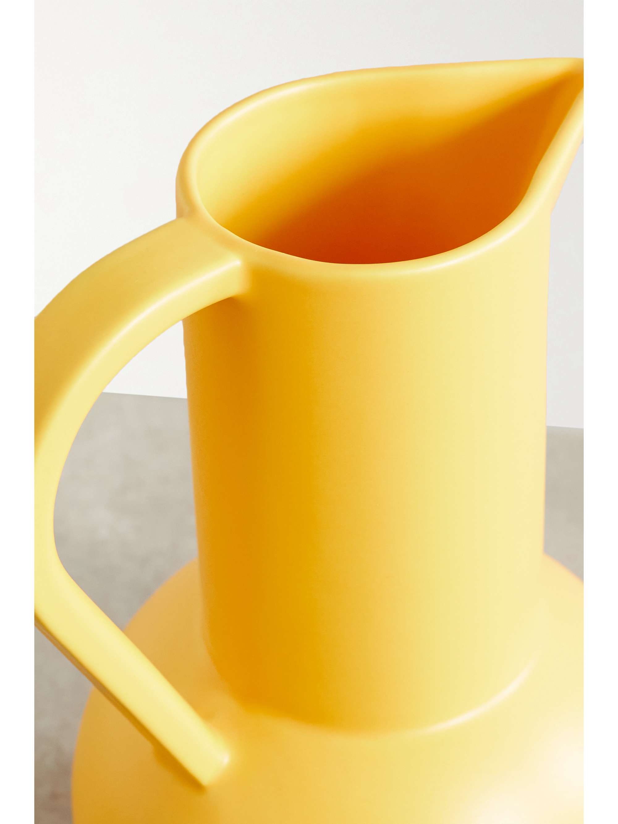 RAAWII Strøm large earthenware jug