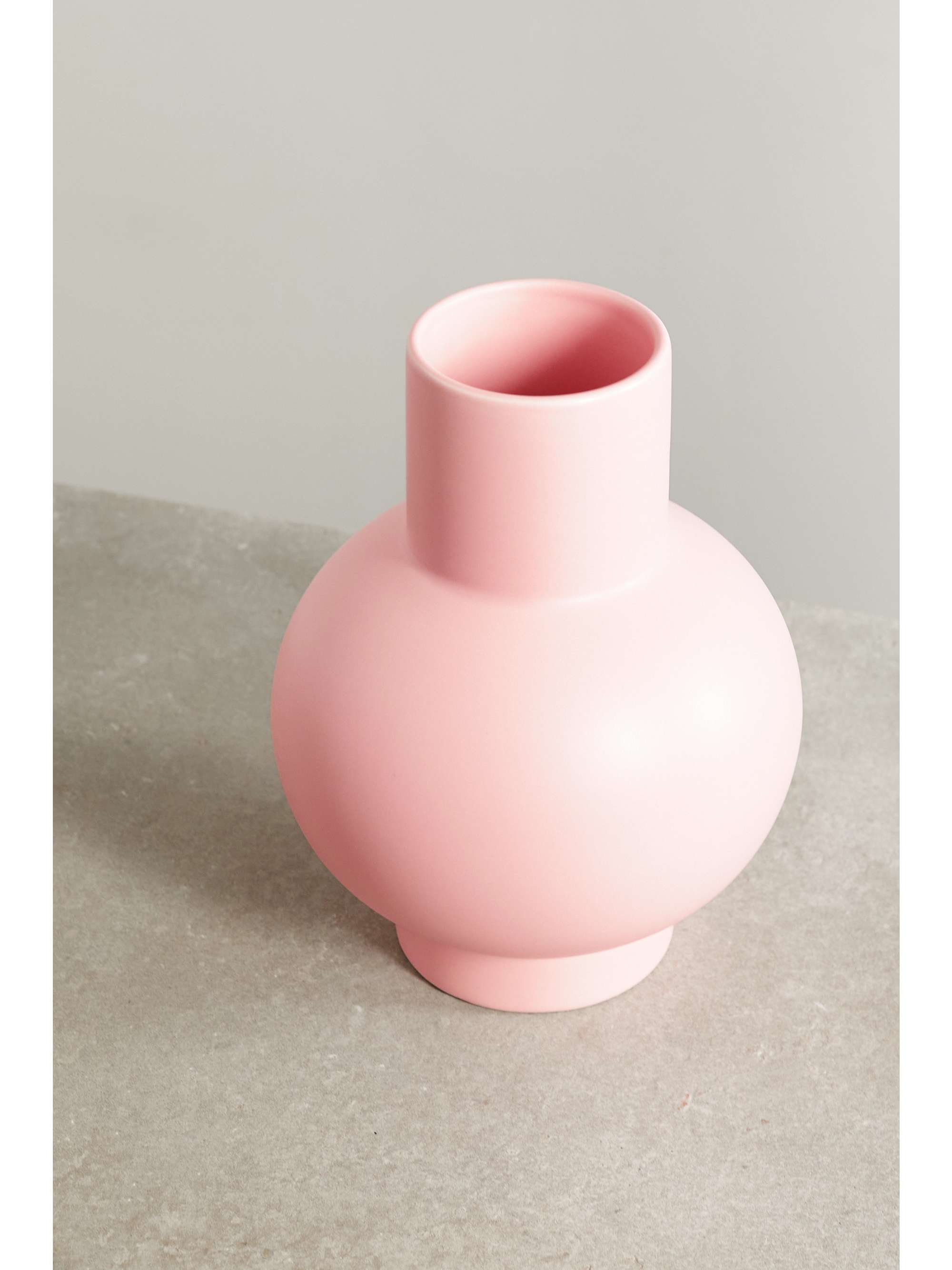RAAWII Strøm large earthenware vase