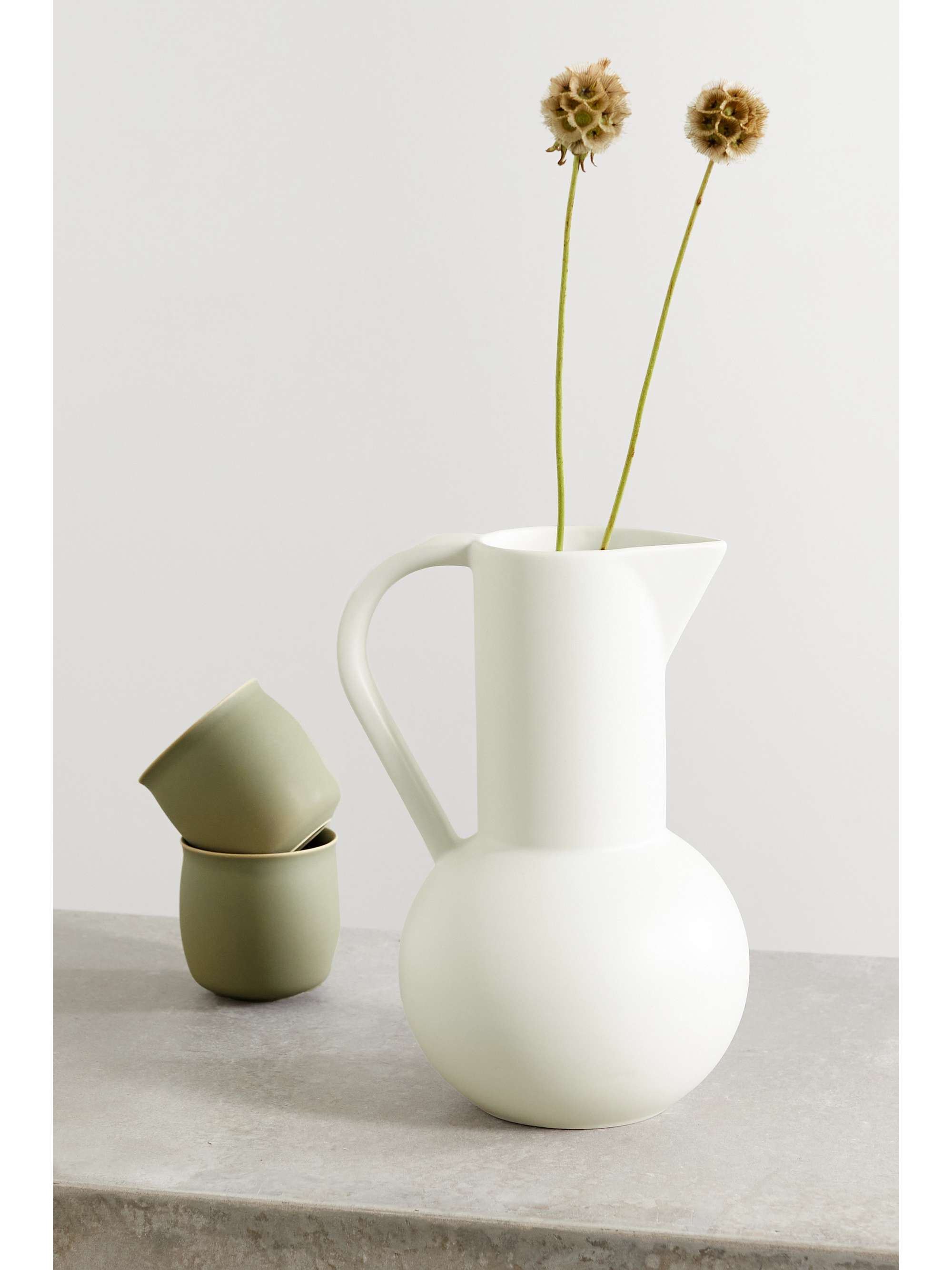 RAAWII Strøm large earthenware jug