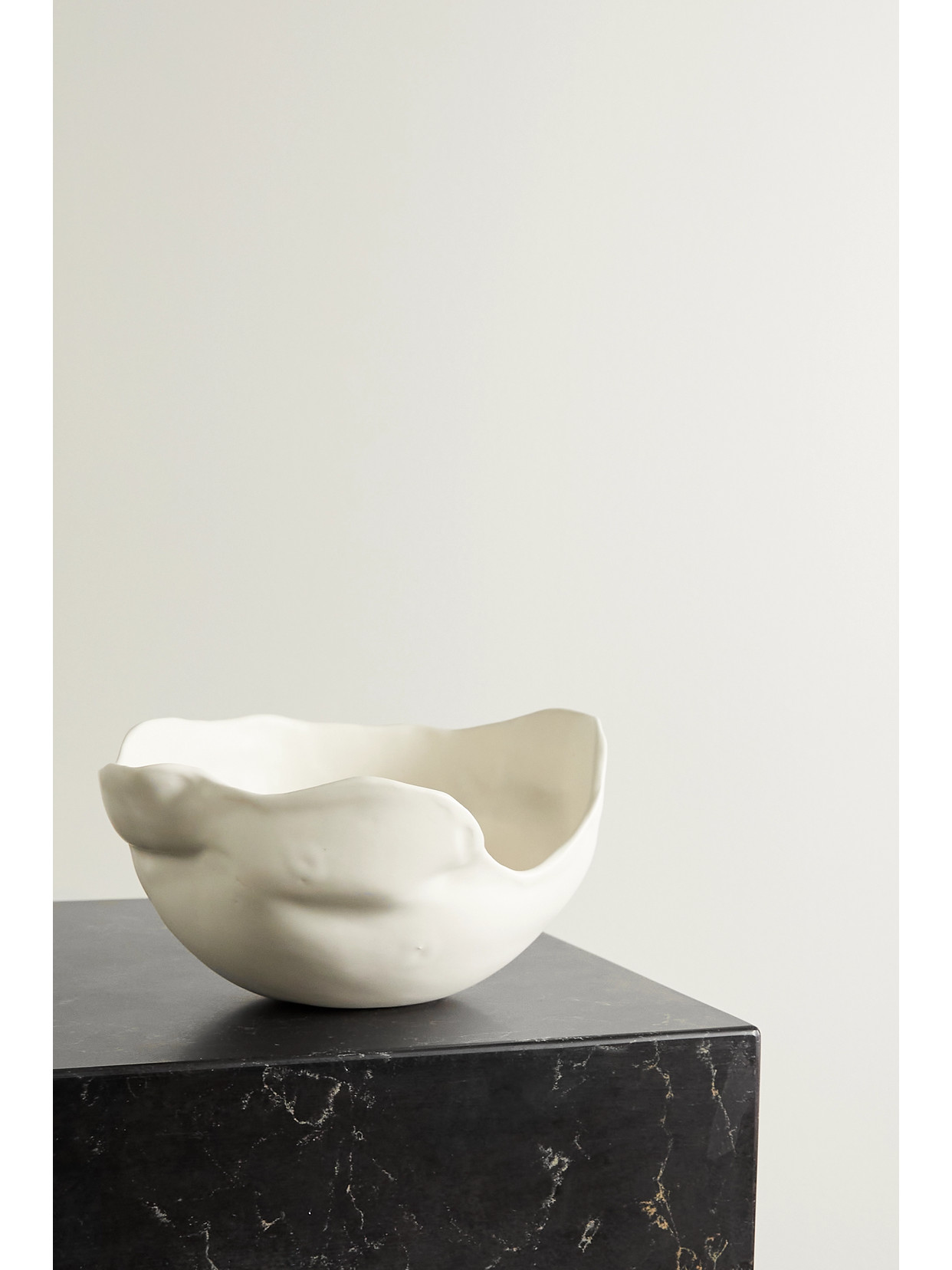 Completedworks - + Ekaterina Bazhenova Yamasaki Fold Ceramic Fruit Bowl - White