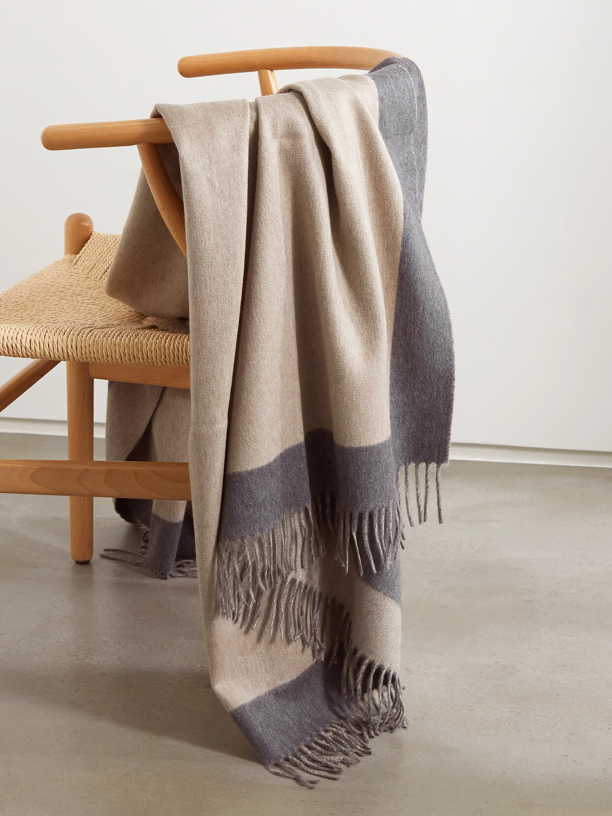 Brunello Cucinelli - Two-tone Cashmere Blanket - Sand
