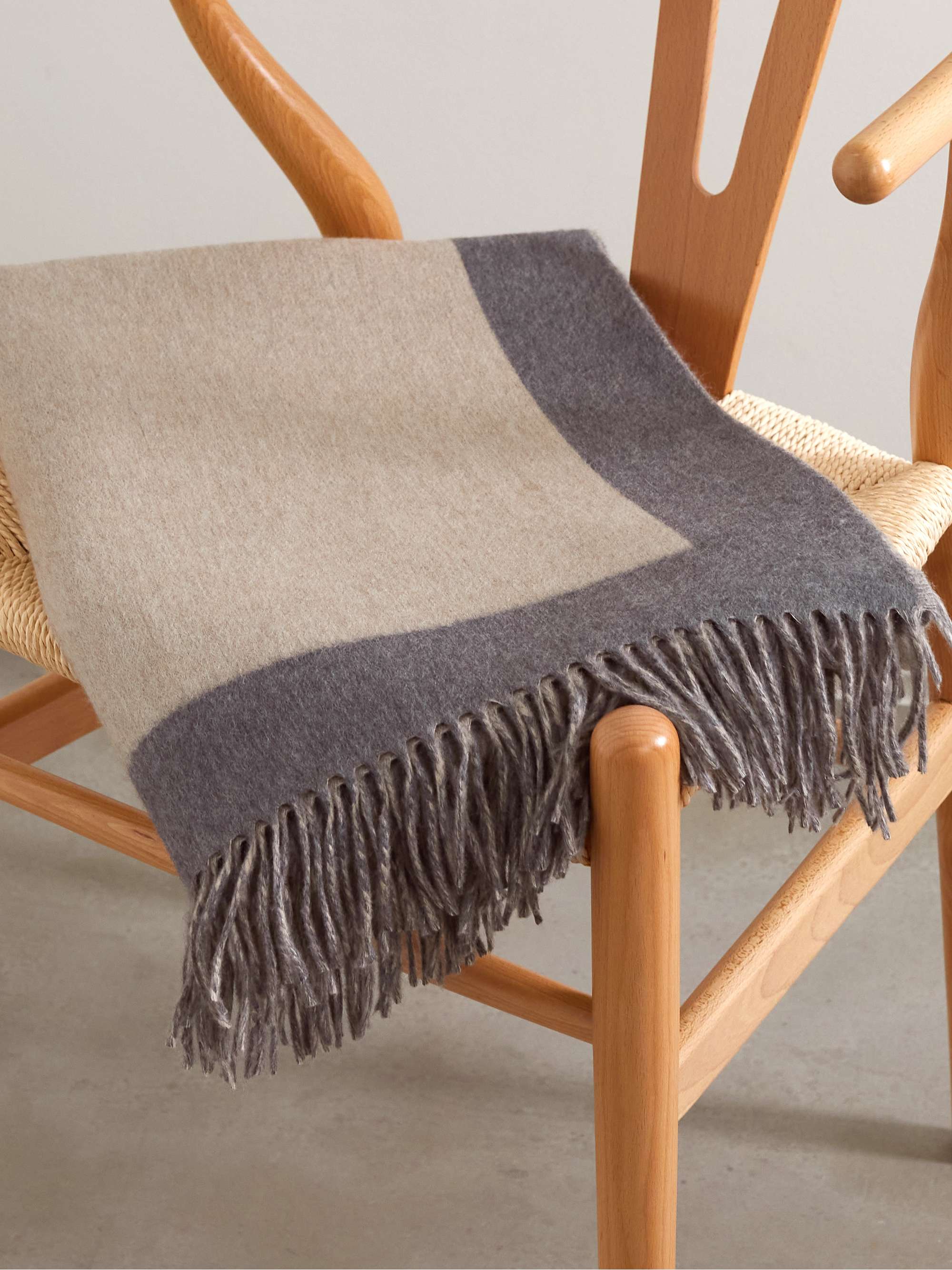 BRUNELLO CUCINELLI Two-tone cashmere blanket