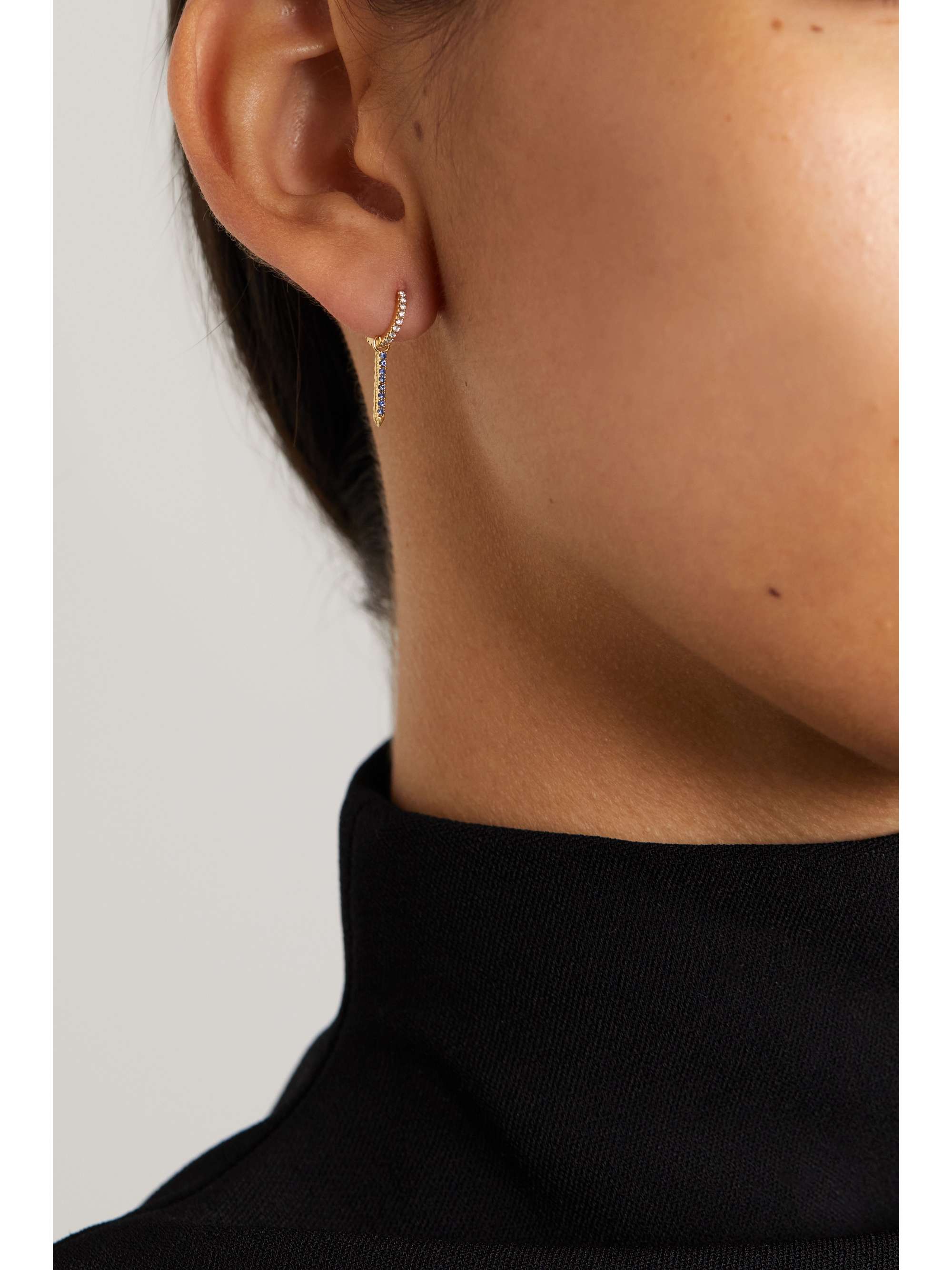 MARIA TASH Eternity Bar 6.5mm 18-karat gold, diamond and sapphire single hoop earring