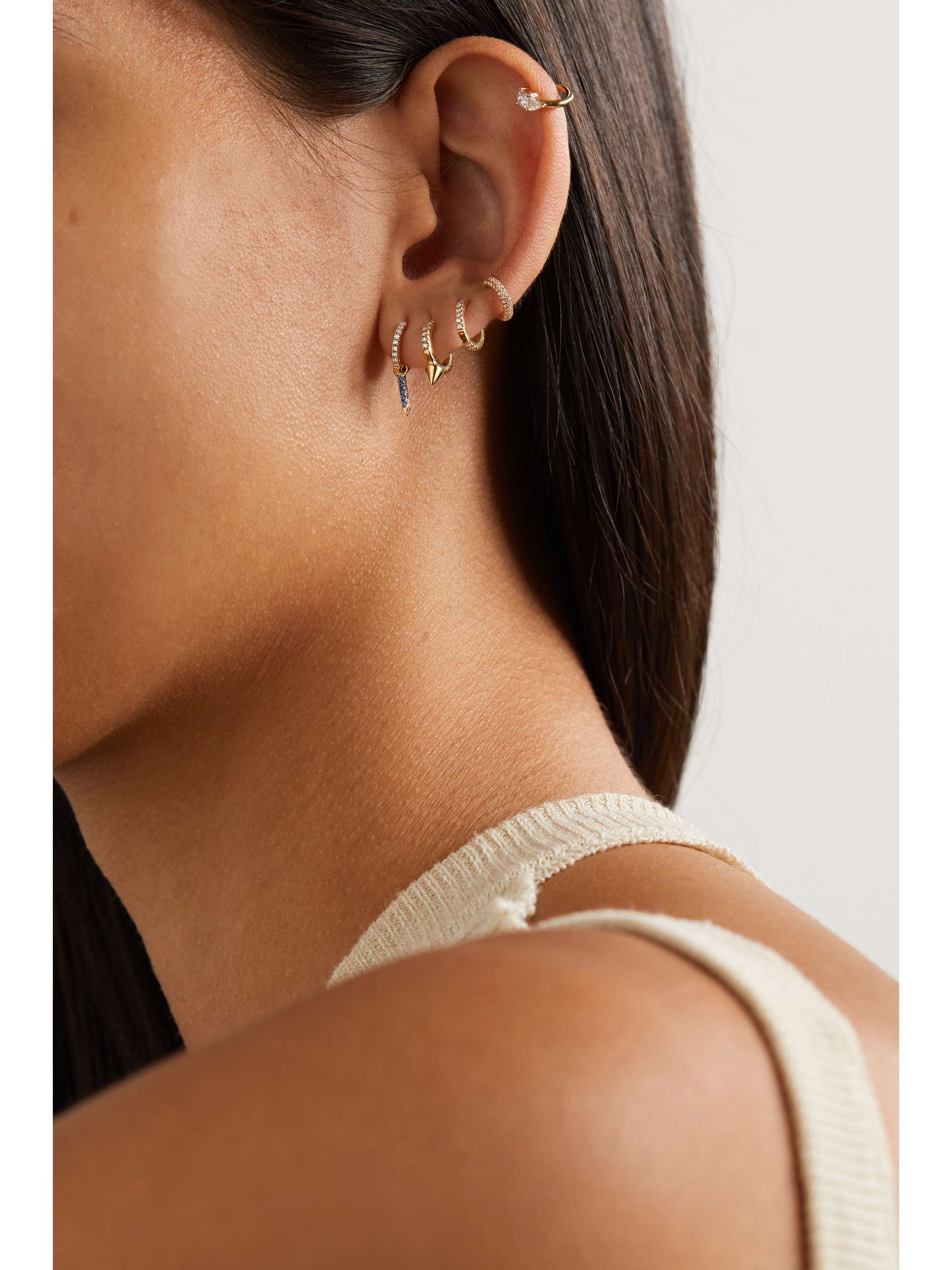 MARIA TASH Eternity Bar 6.5mm 18-karat gold, diamond and sapphire single hoop earring