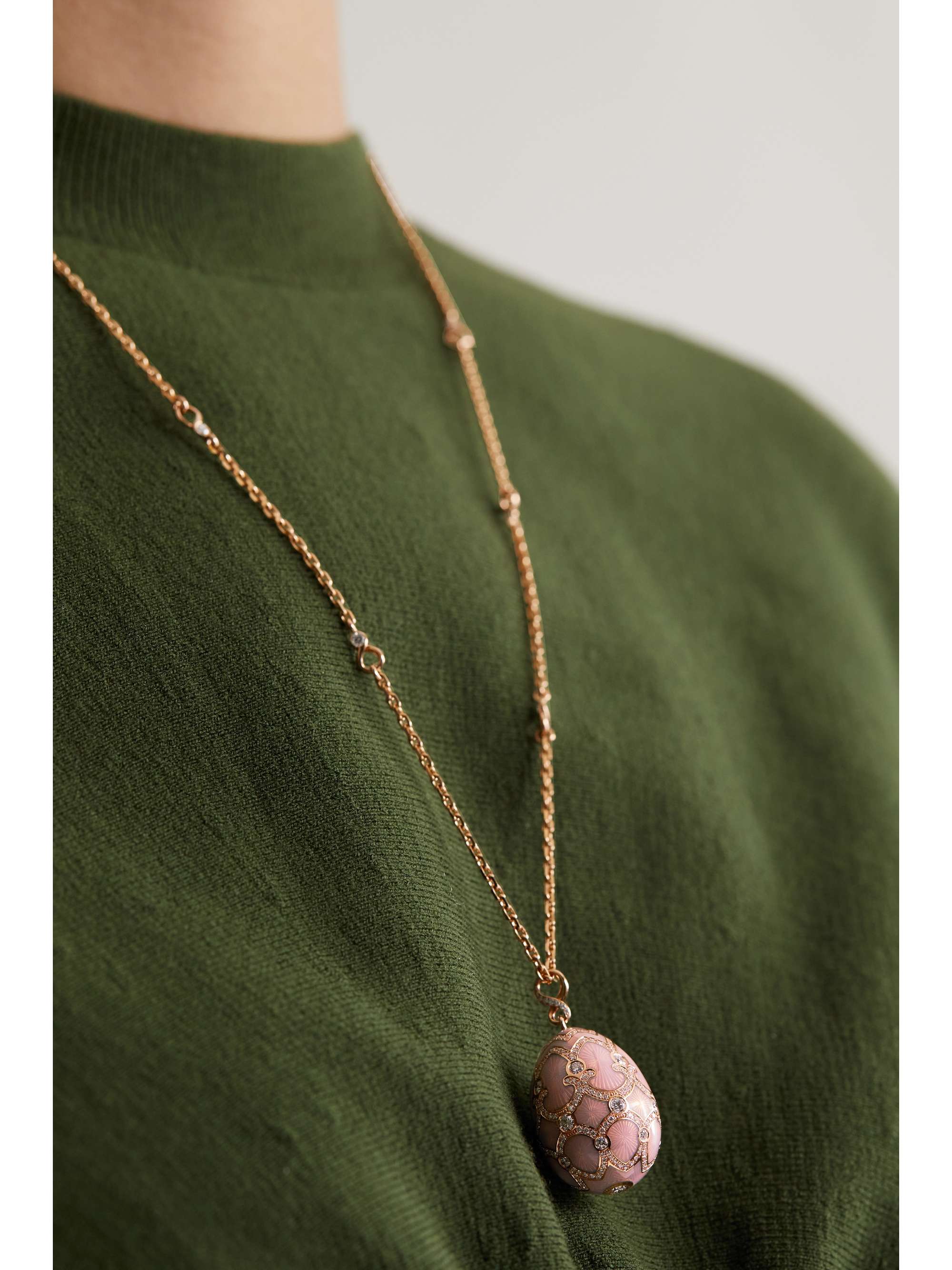 FABERGÉ Heritage 18-karat rose gold, enamel and diamond necklace