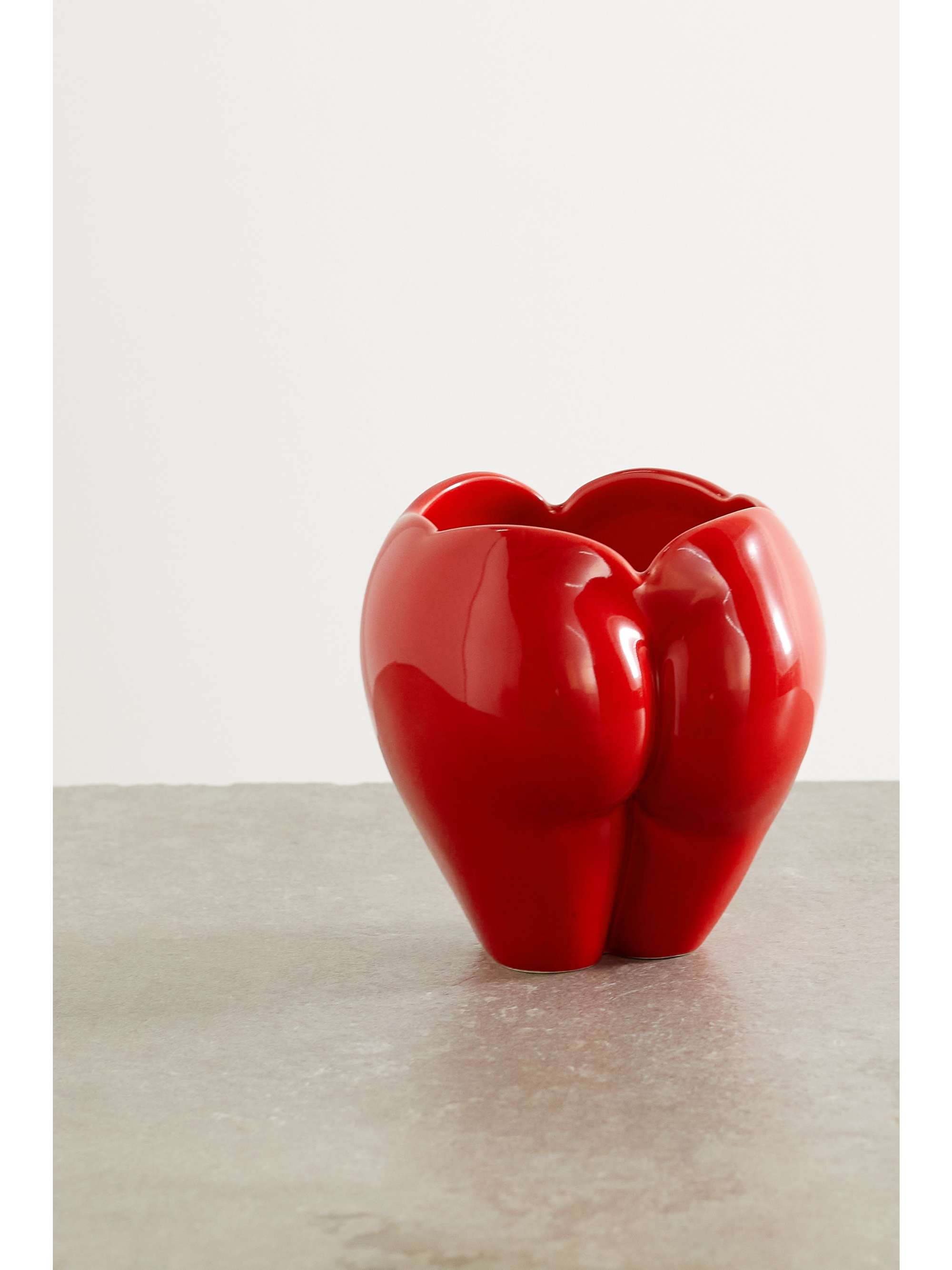 ANISSA KERMICHE Bottom of my Heart ceramic vase