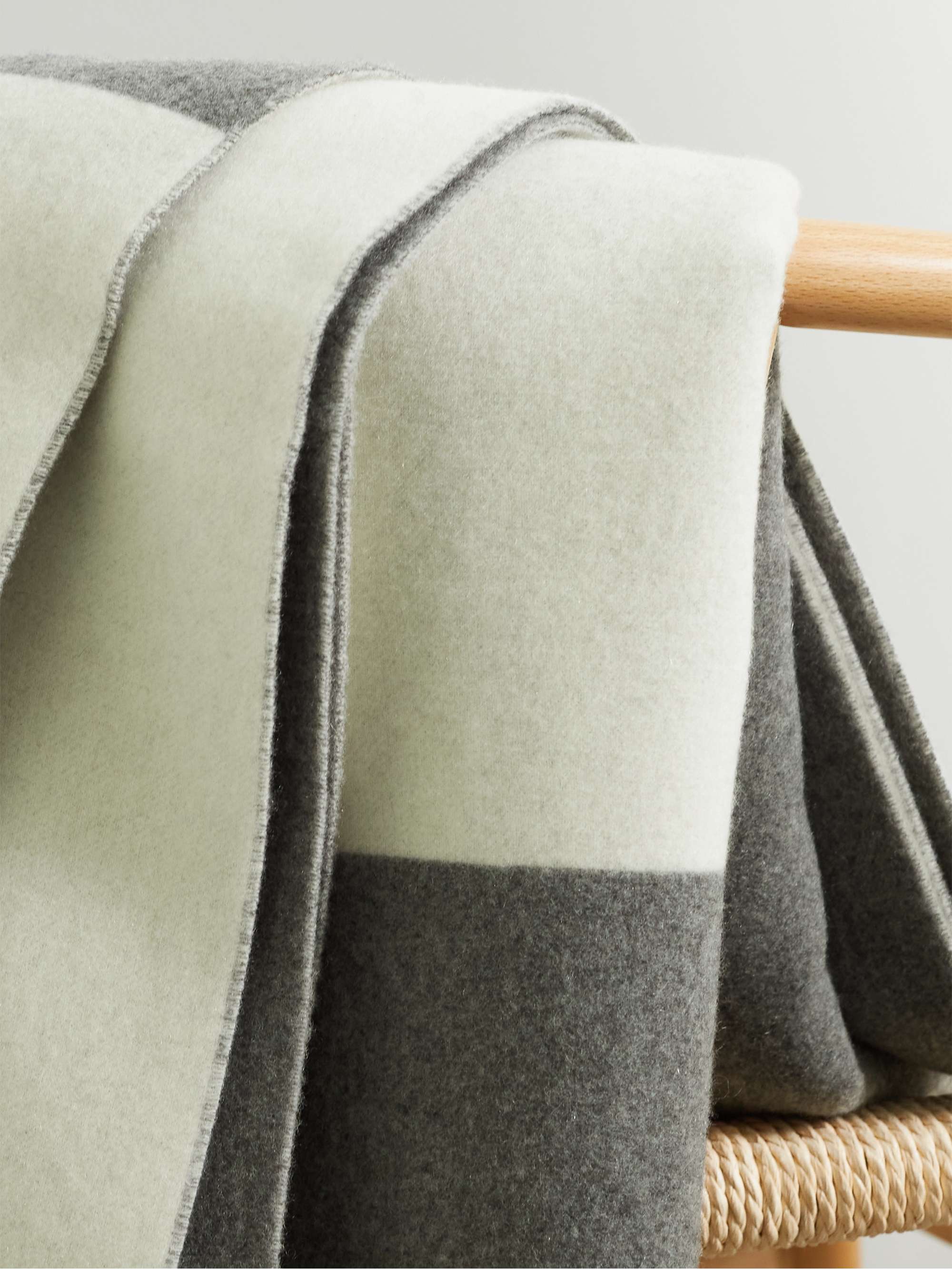 BRUNELLO CUCINELLI Plaid en cachemire à franges