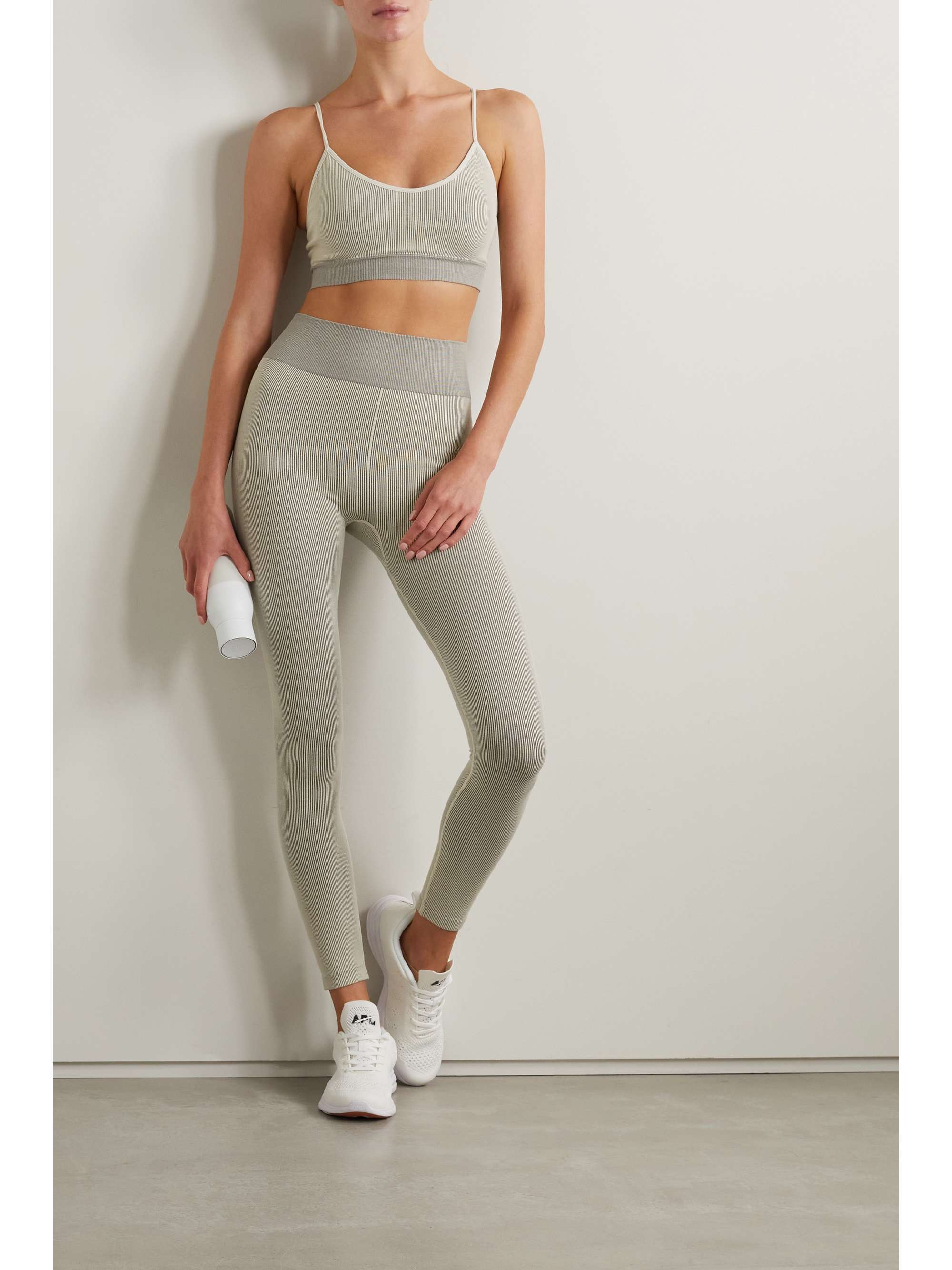 Gray Ribbed stretch leggings | THE 