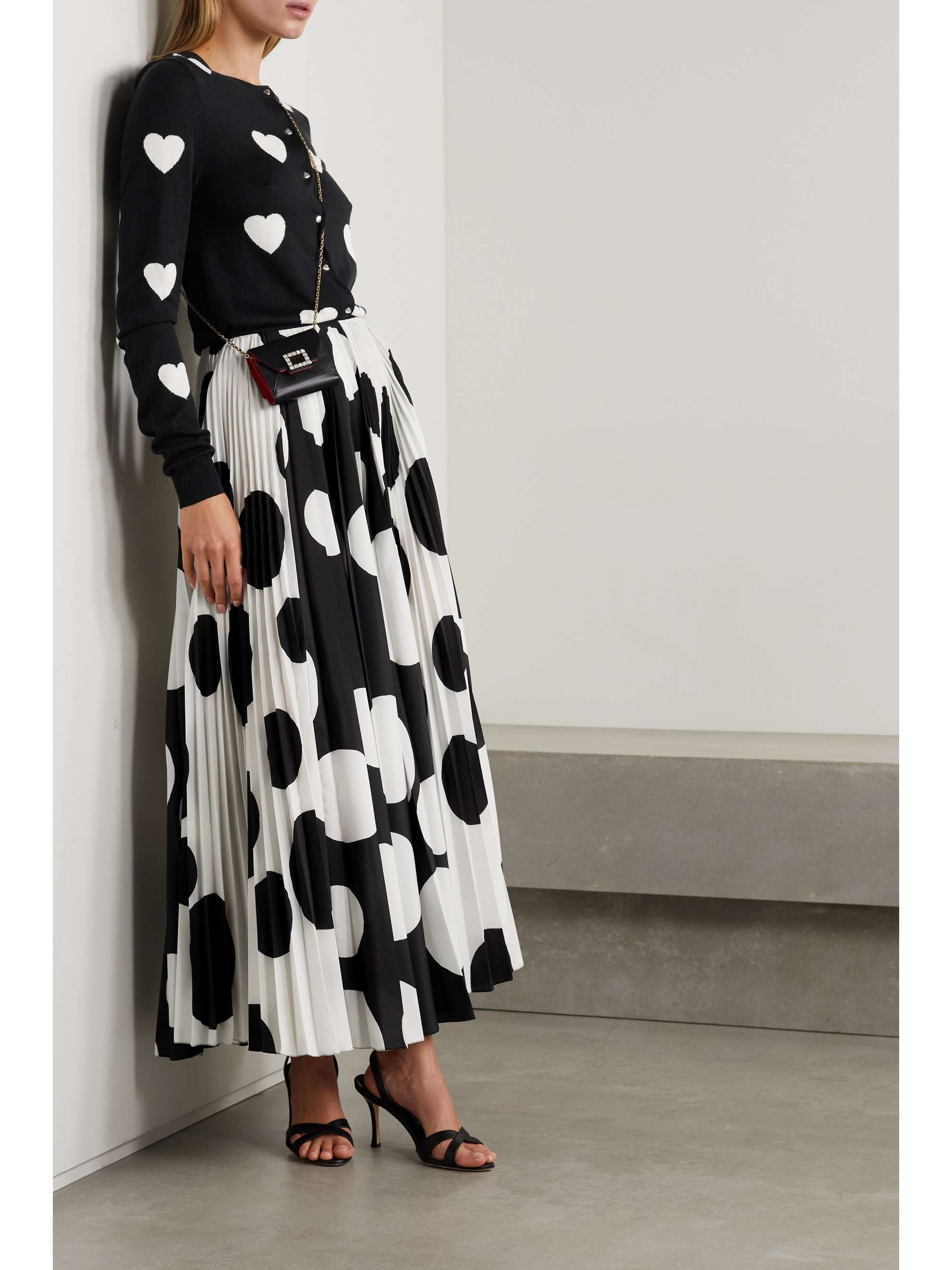 a skirt polka dot