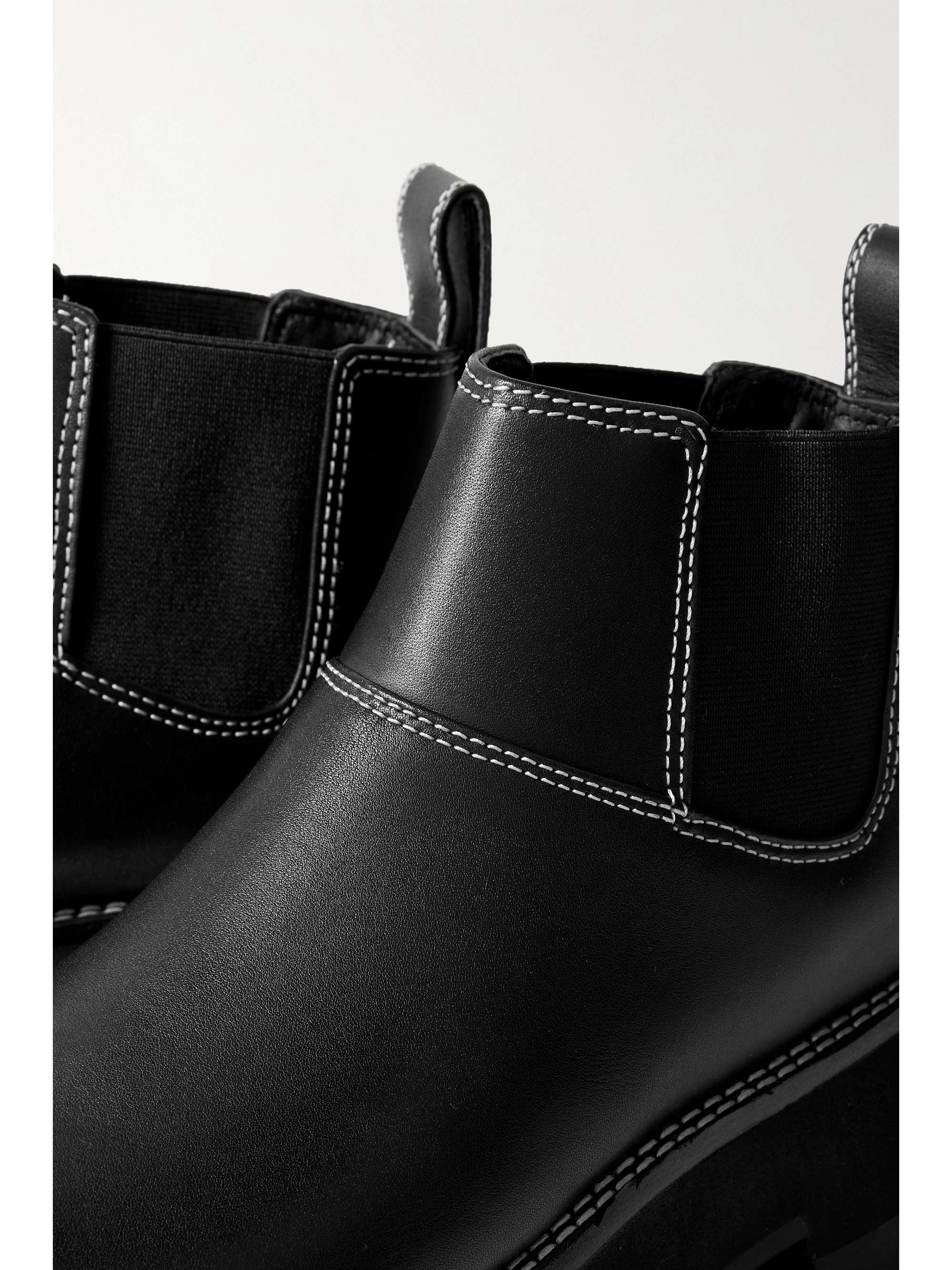 3.1 PHILLIP LIM Kate 皮革防水台切尔西靴