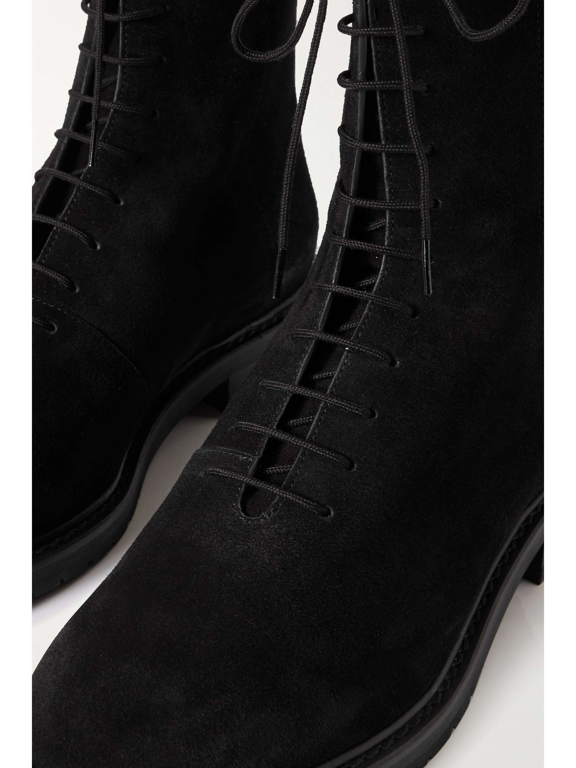 legres 16 suede ankle boots