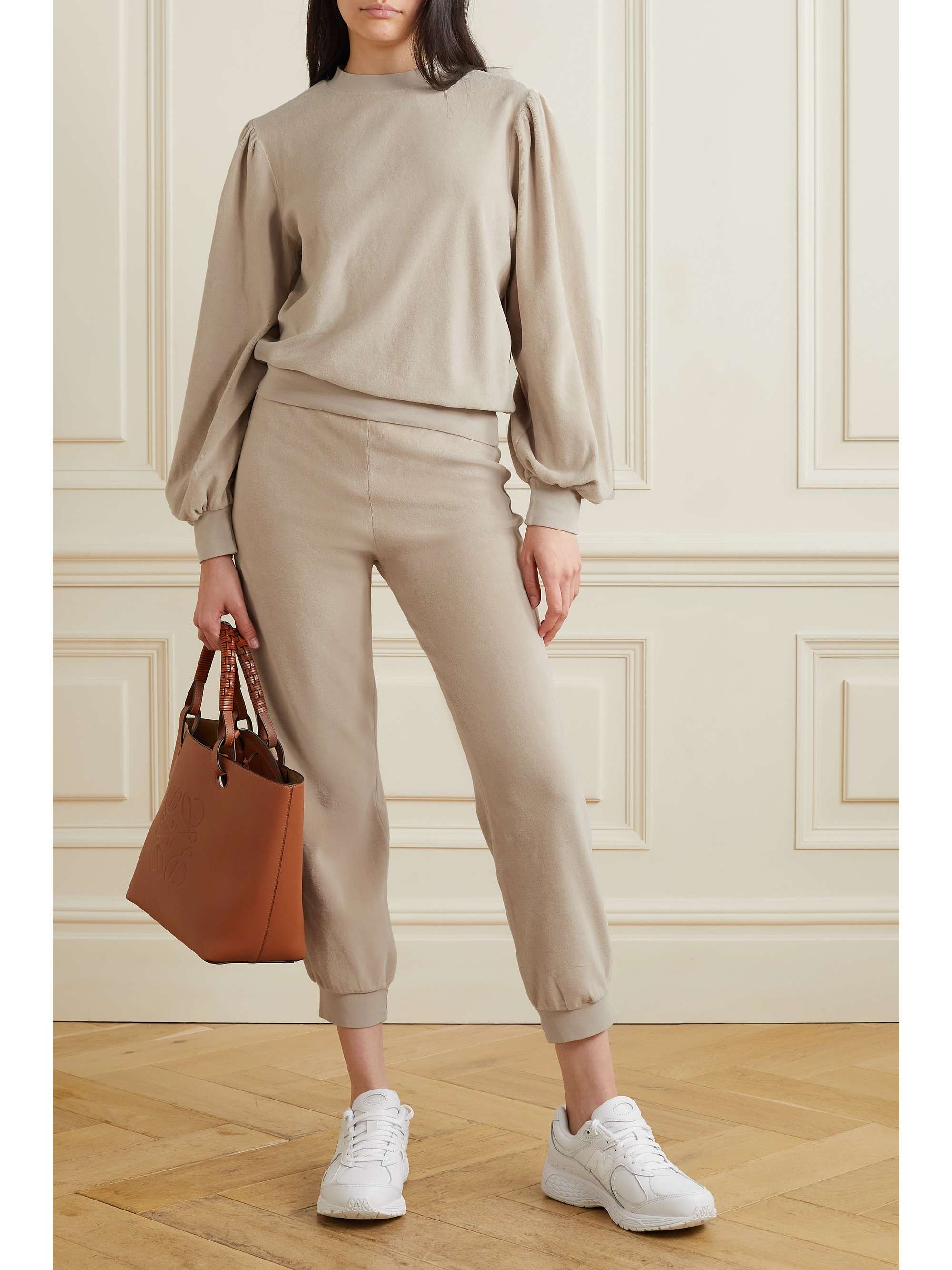 SUZIE KONDI Cropped cotton-blend velour track pants