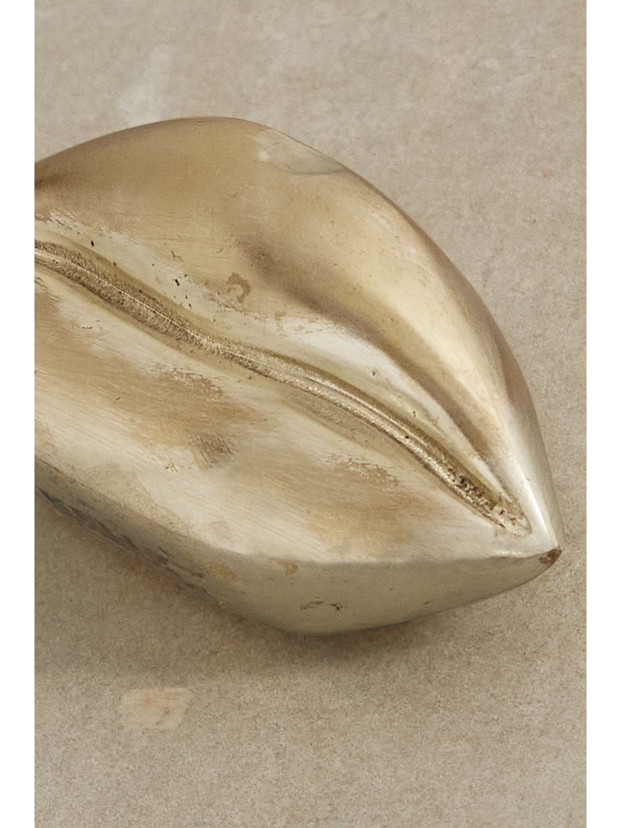 KELLY WEARSTLER Classic Mini Kiss brass ornament