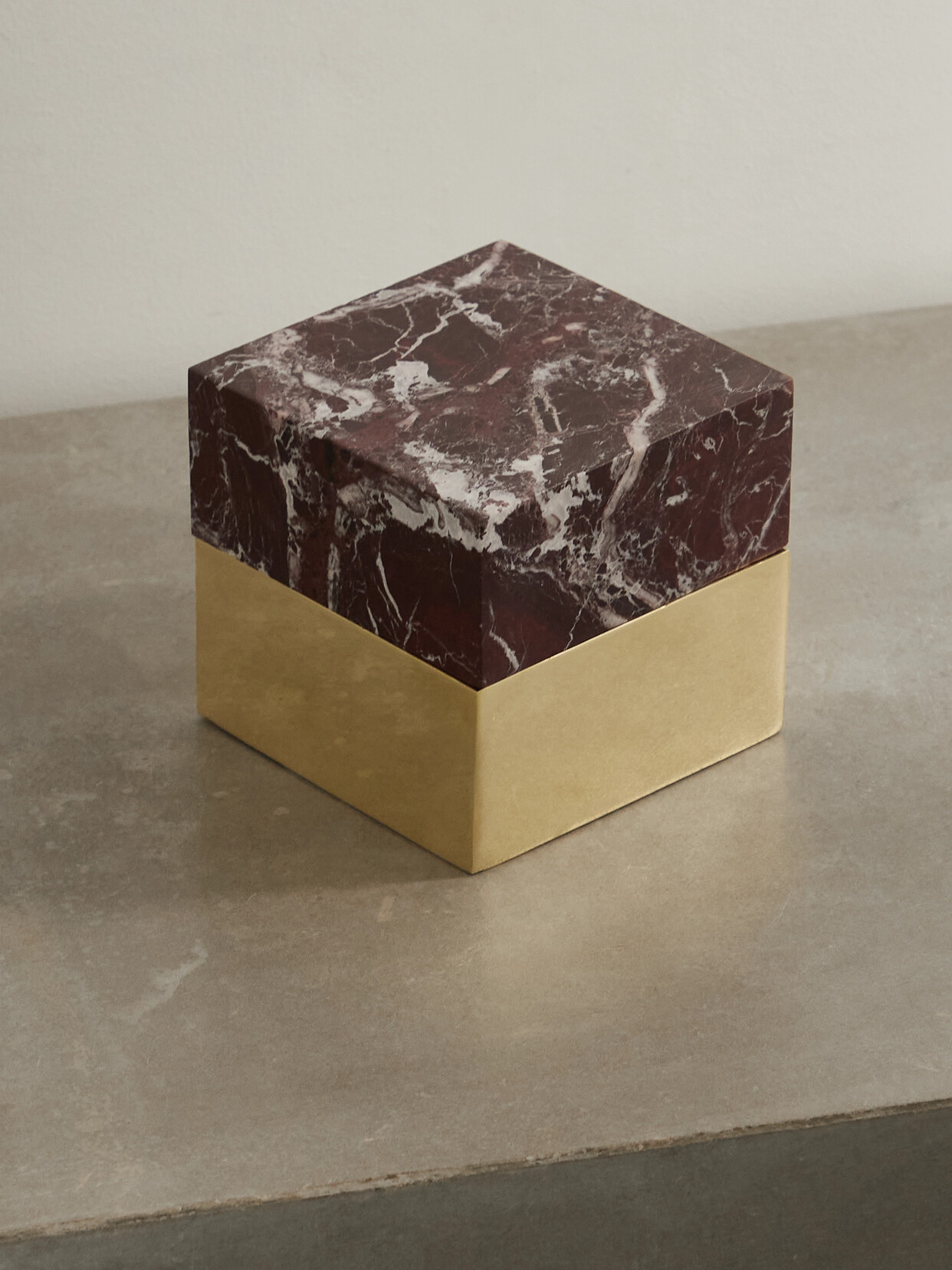 Kelly Wearstler Aria Small Marble And Brass Box In Gold