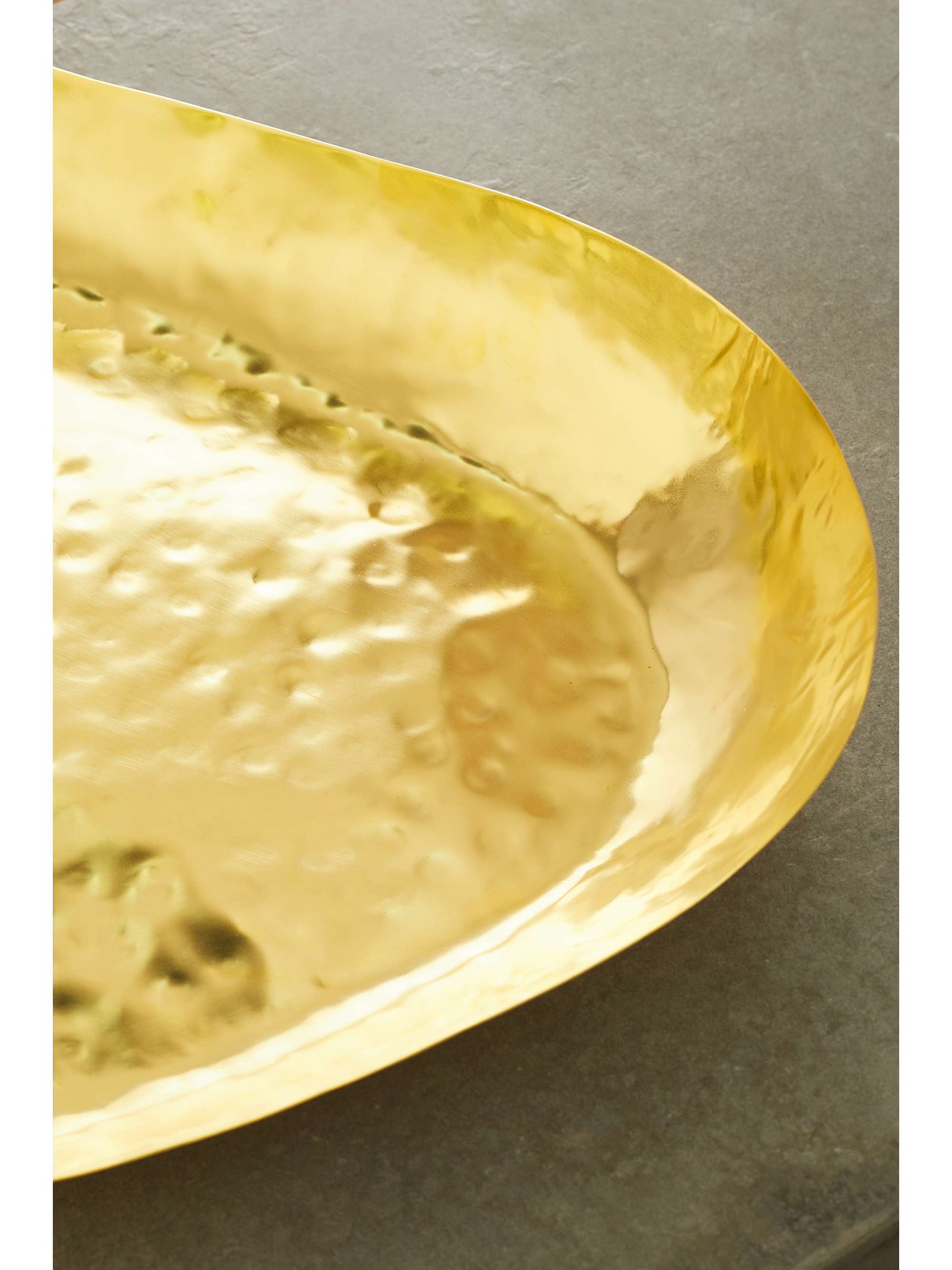 TOM DIXON Bash hammered-brass tray