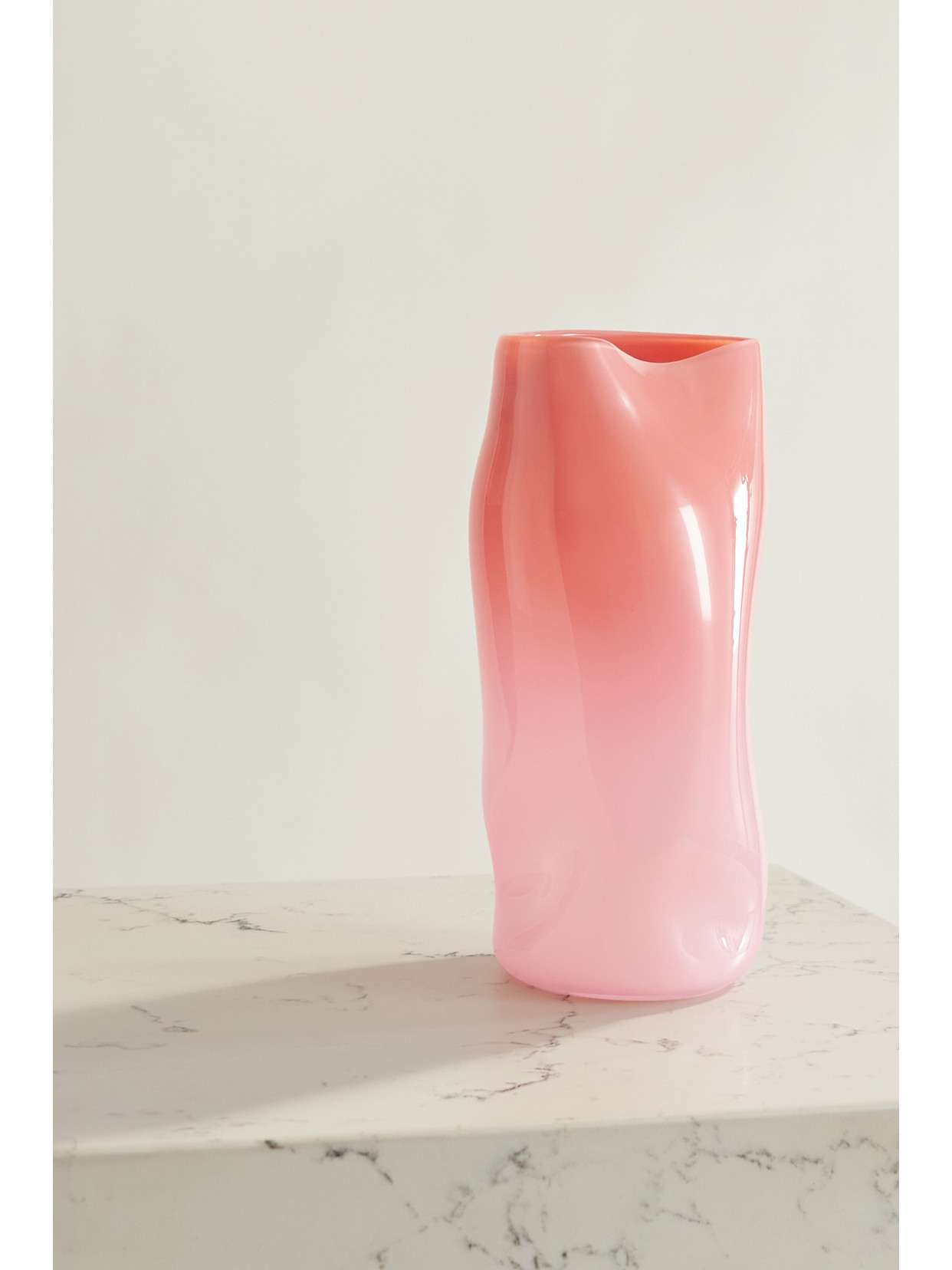 Vanderohe Curio - + Net Sustain Large Dégradé Glass Vase - Pink