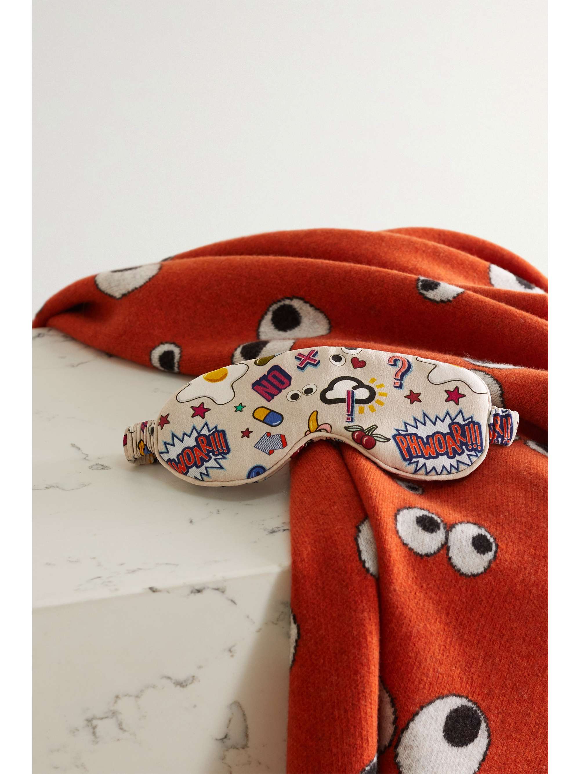ANYA HINDMARCH Schlafmaske aus bedrucktem Seiden-Crêpe