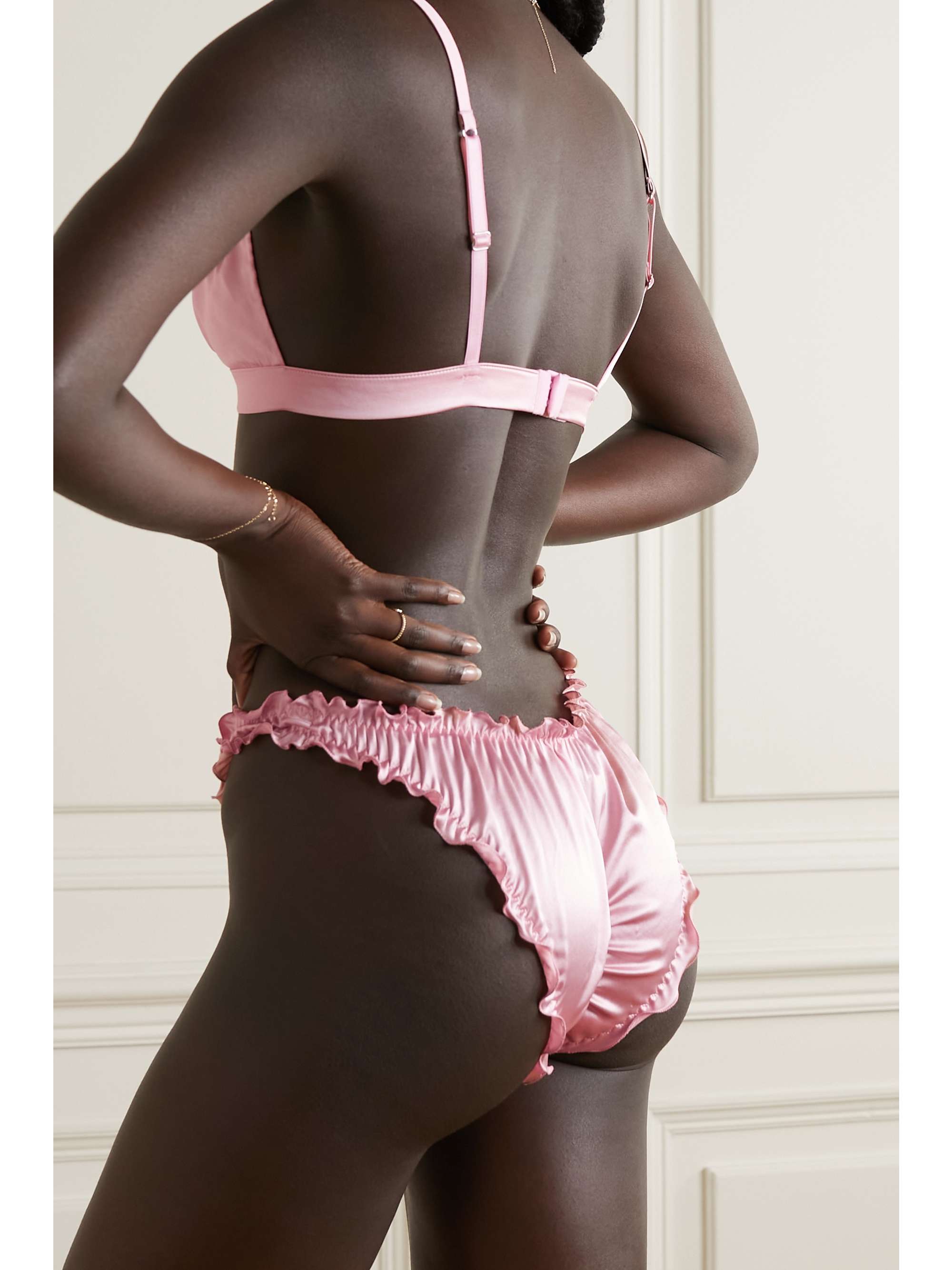 I.D. SARRIERI Lombard Street silk-blend satin soft-cup triangle bra