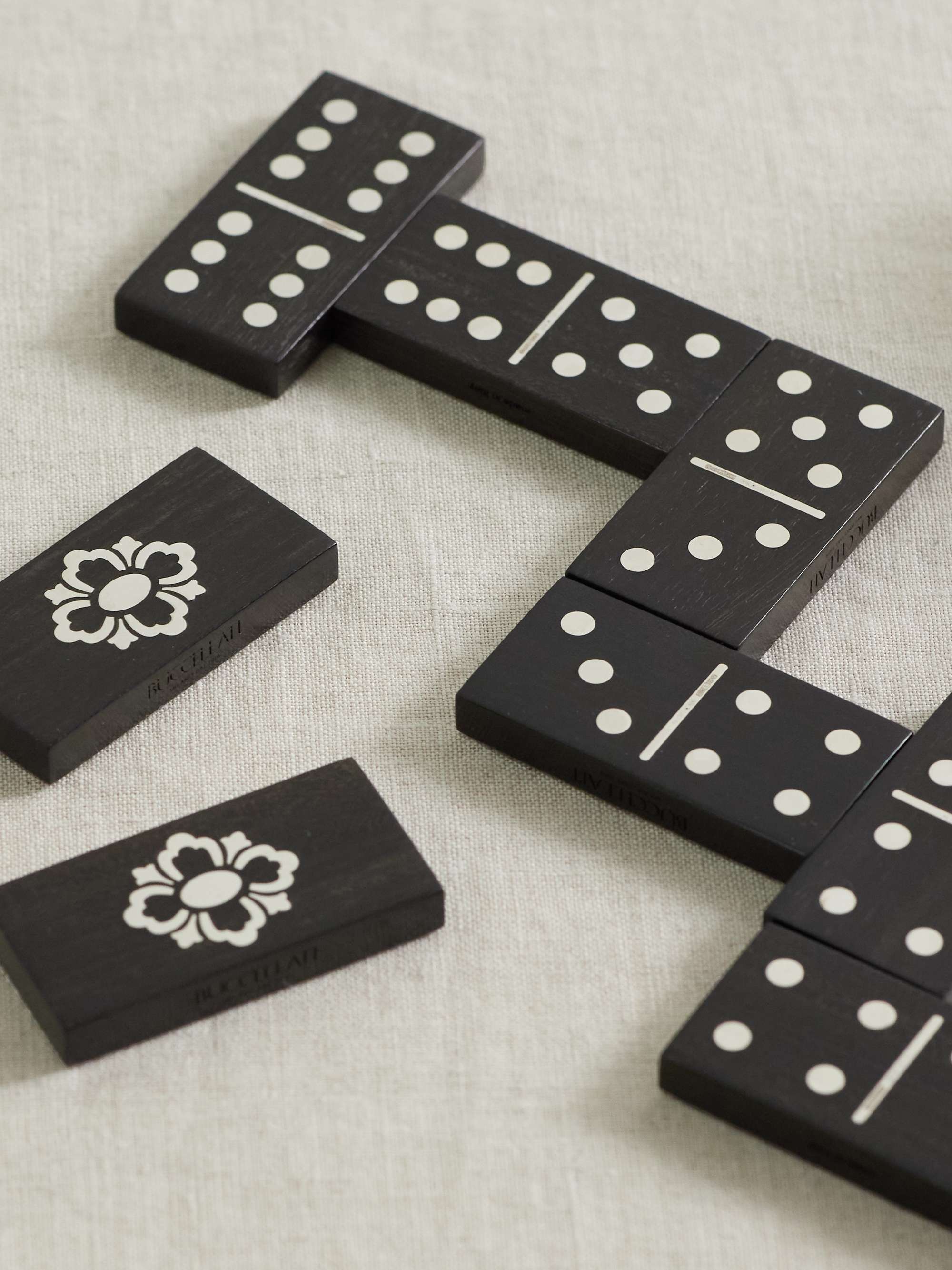 BUCCELLATI Silver and ebony dominoes set