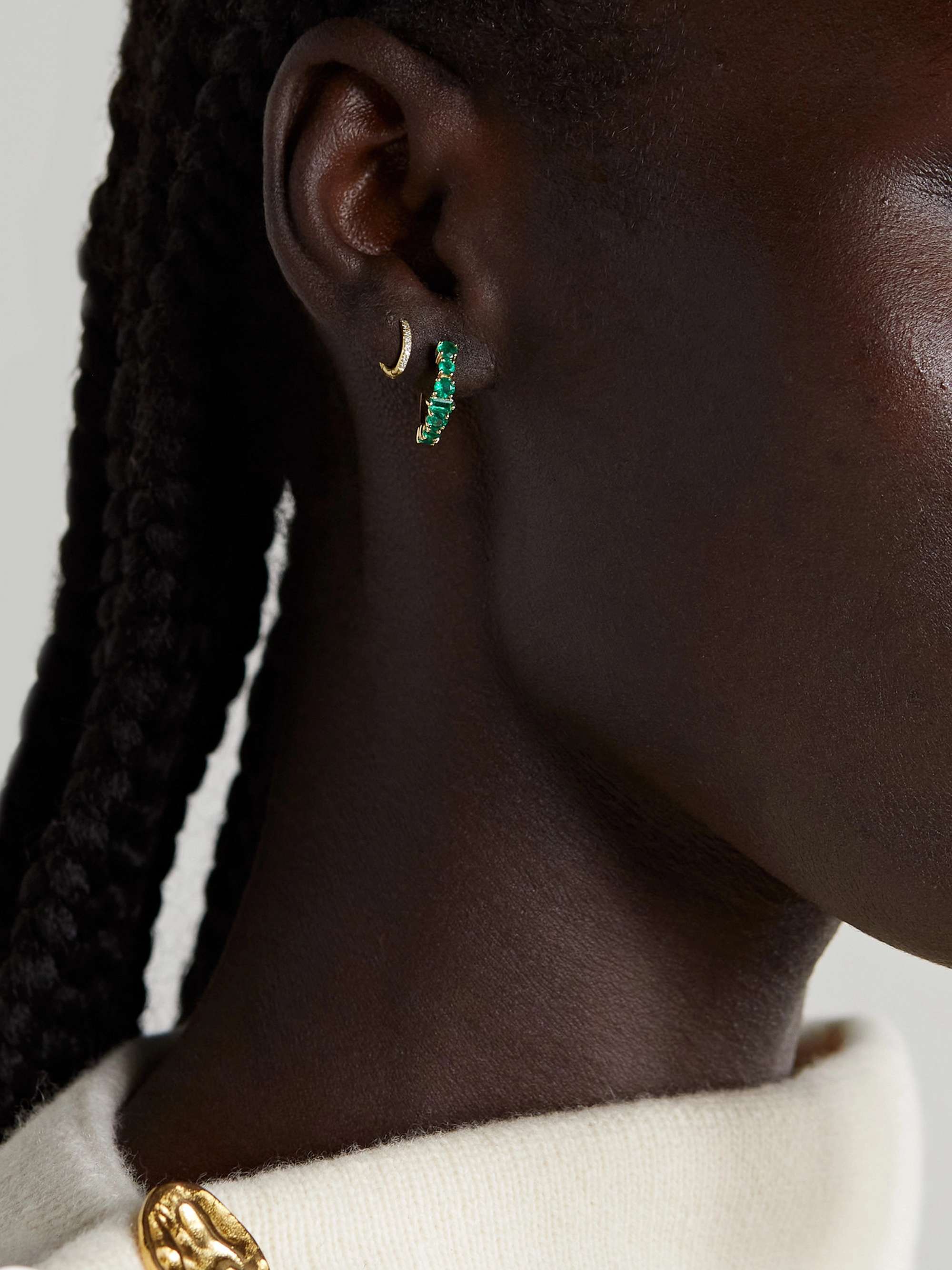 ILEANA MAKRI 18-karat gold emerald hoop earrings