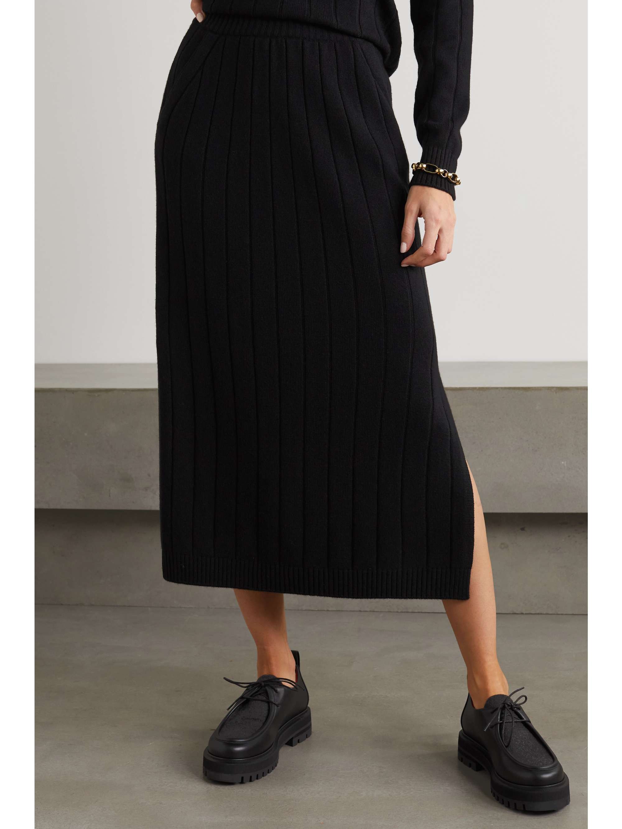 LORO PIANA Duca D'Aosta ribbed cashmere midi skirt
