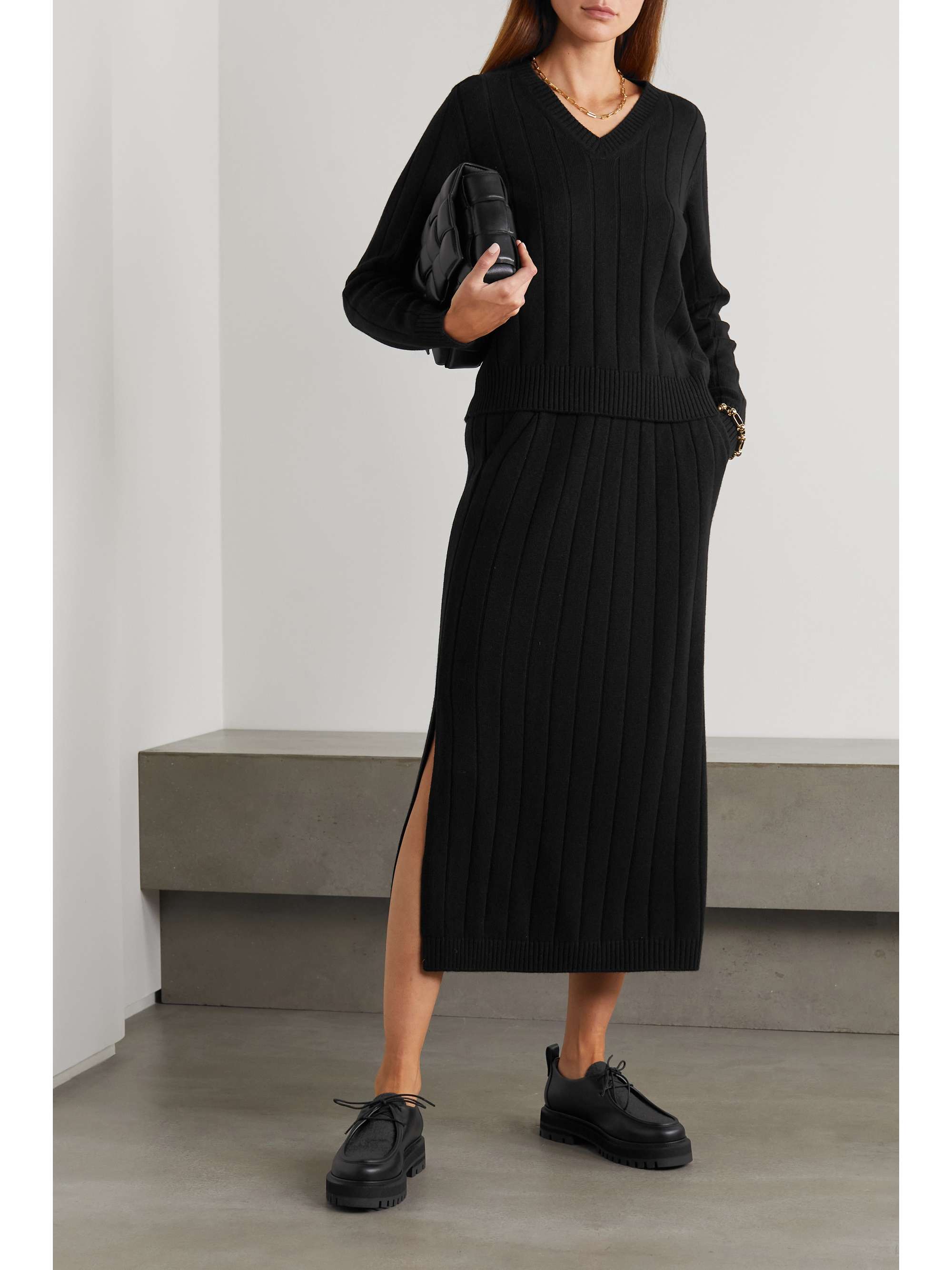 LORO PIANA Duca D'Aosta ribbed cashmere midi skirt