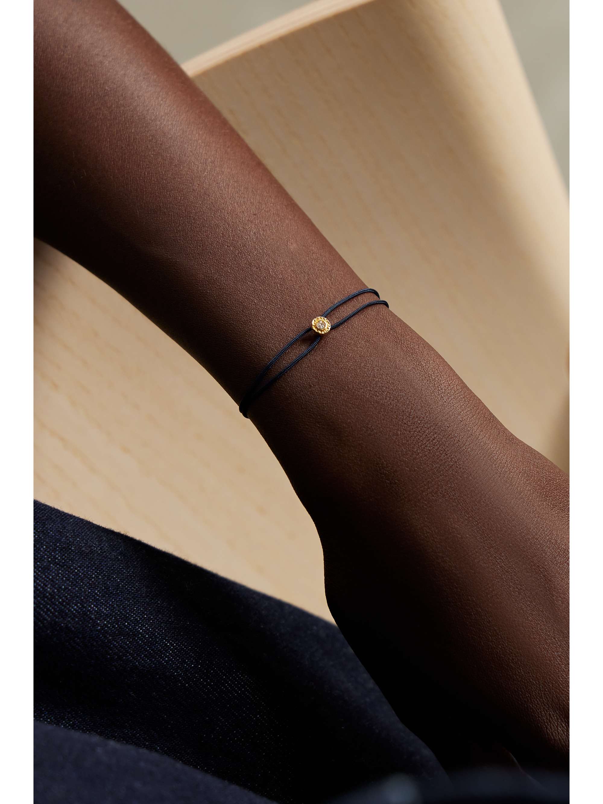 OCTAVIA ELIZABETH + NET SUSTAIN Parachute Nesting Gem Armband aus Kordel mit Detail aus recyceltem 18 Karat Gold und Diamant