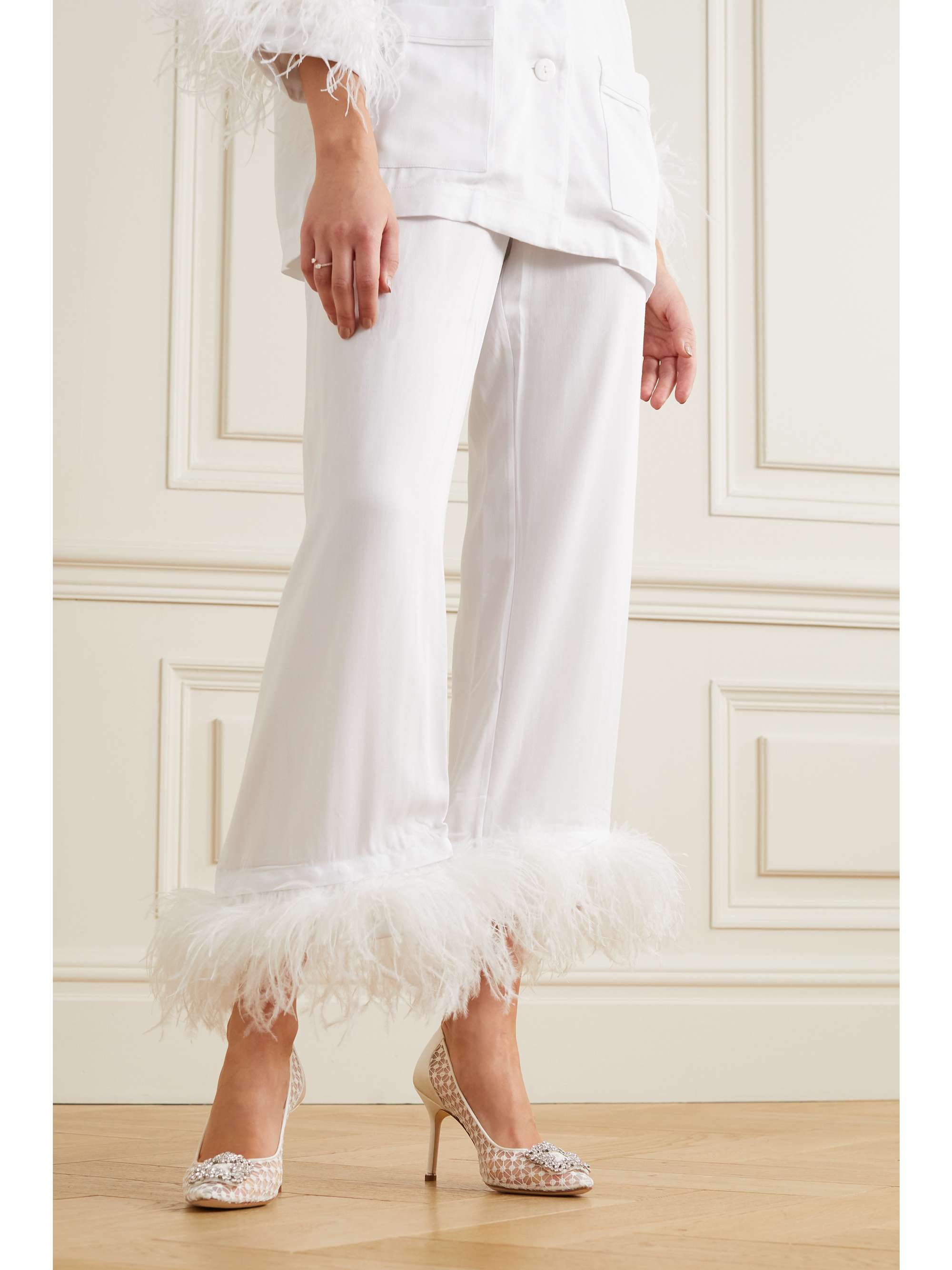 manolo blahnik hangisi 90 embellished lace mesh and satin pumps