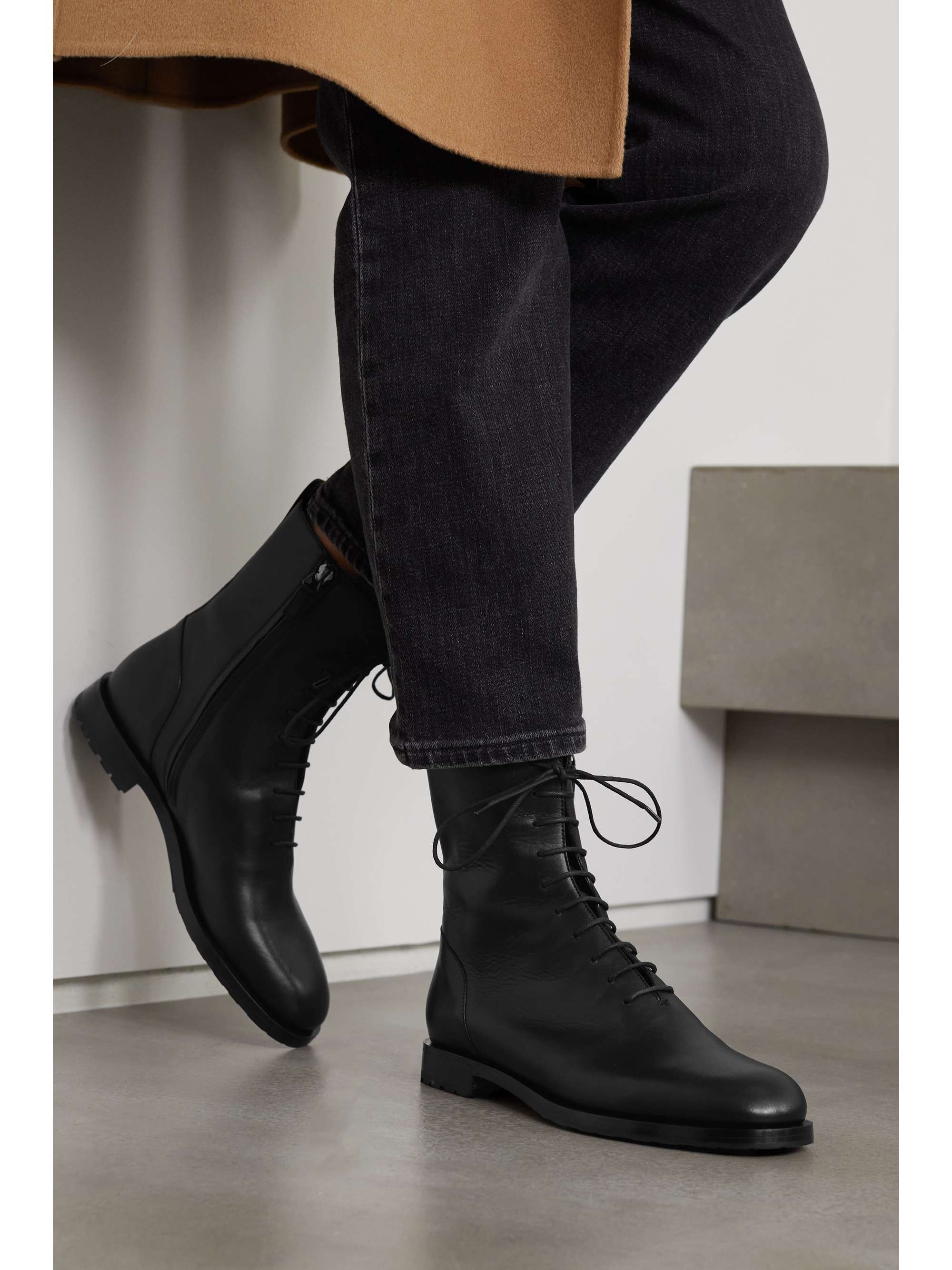 MANOLO BLAHNIK Planigia leather ankle boots