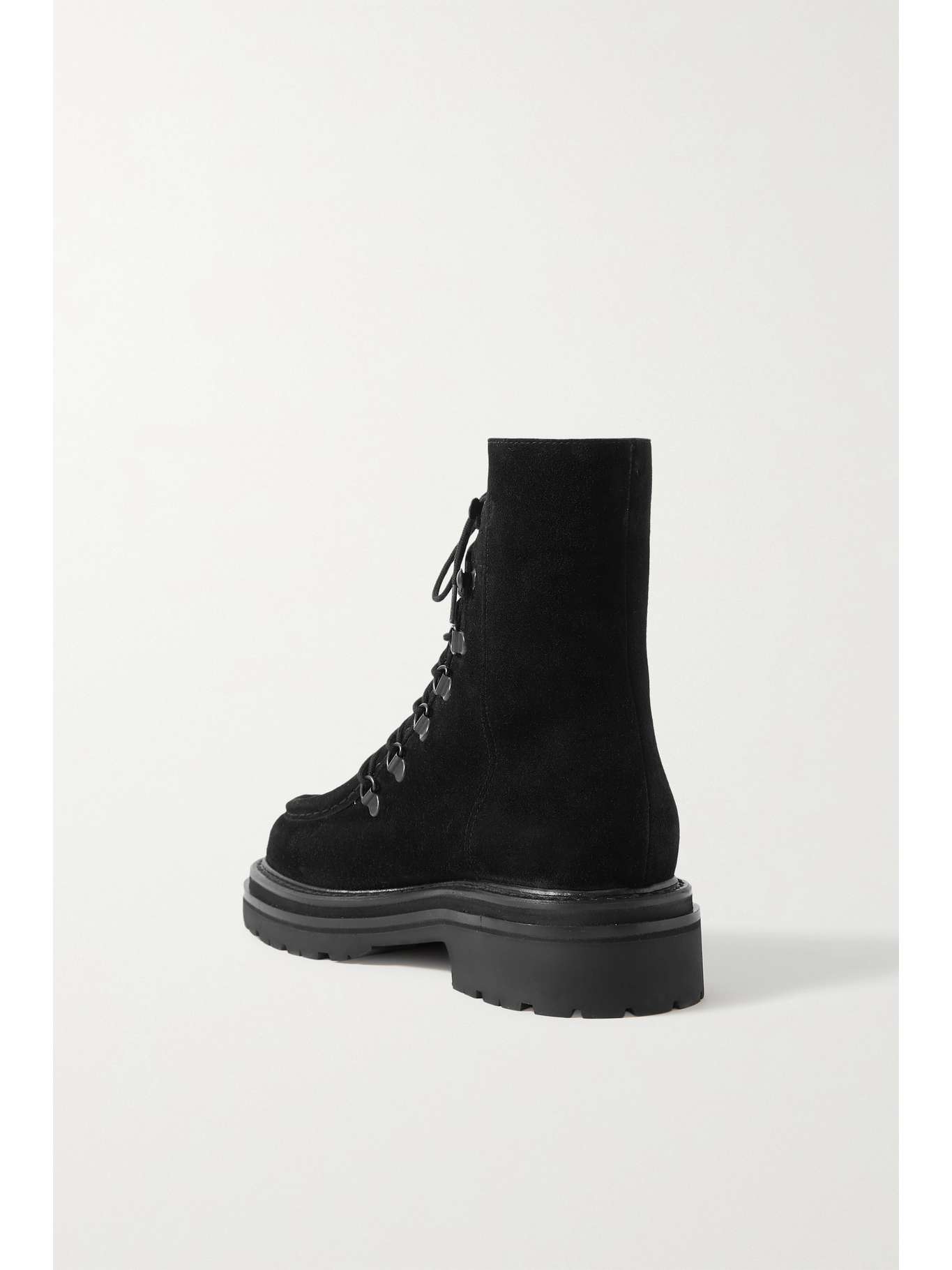 legres 16 suede ankle boots