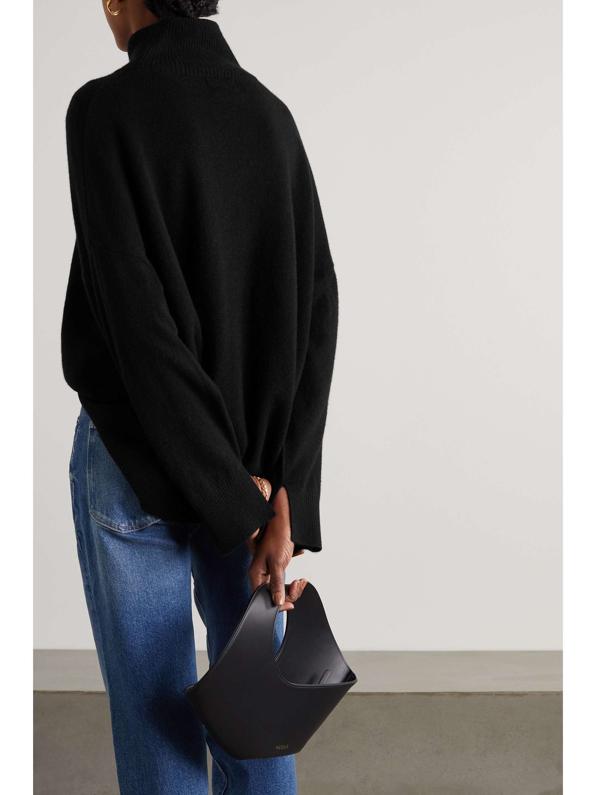 LOULOU DE SAISON Murano cashmere turtleneck sweater
