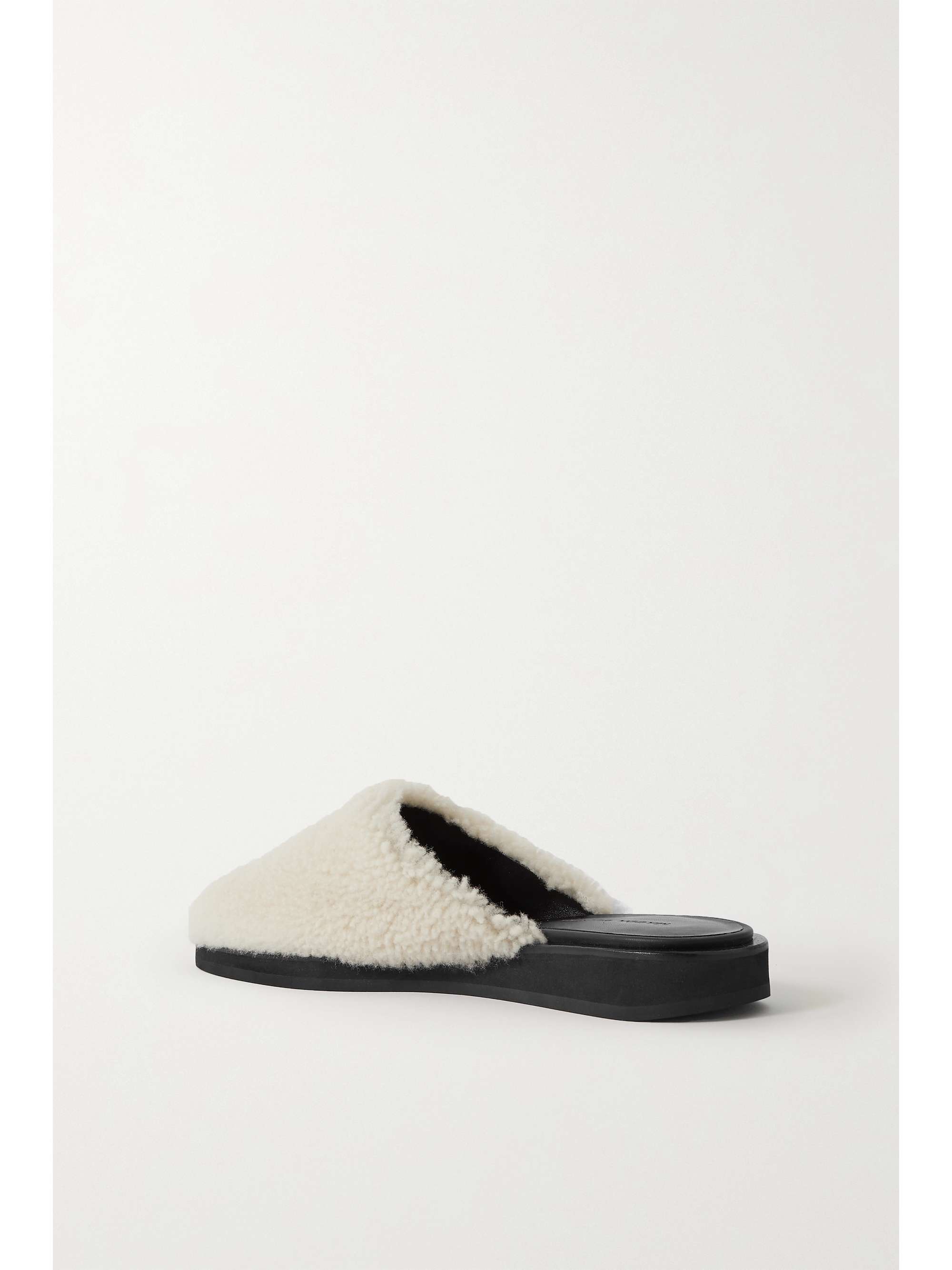 MAGDA BUTRYM Shearling slippers