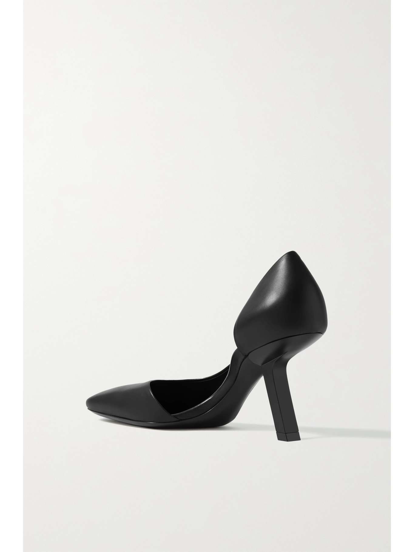 balenciaga void pump