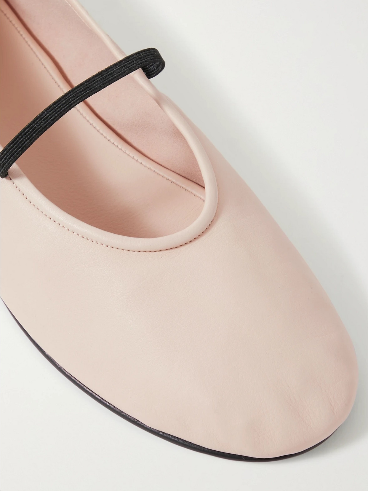 Shop The Row Elastic Leather Ballet Flats In Ecru