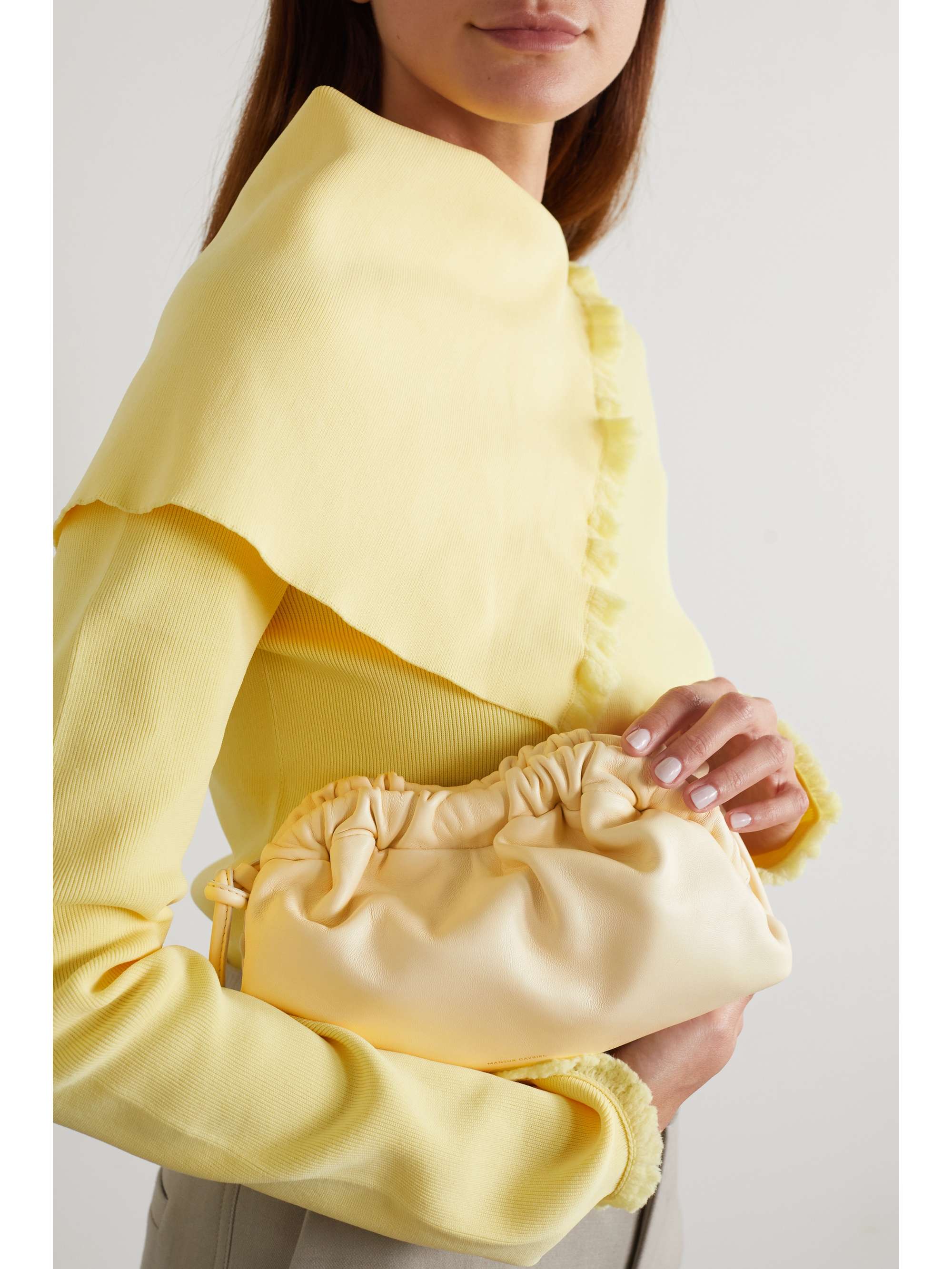 MANSUR GAVRIEL Pochette en cuir à fronces Cloud Mini