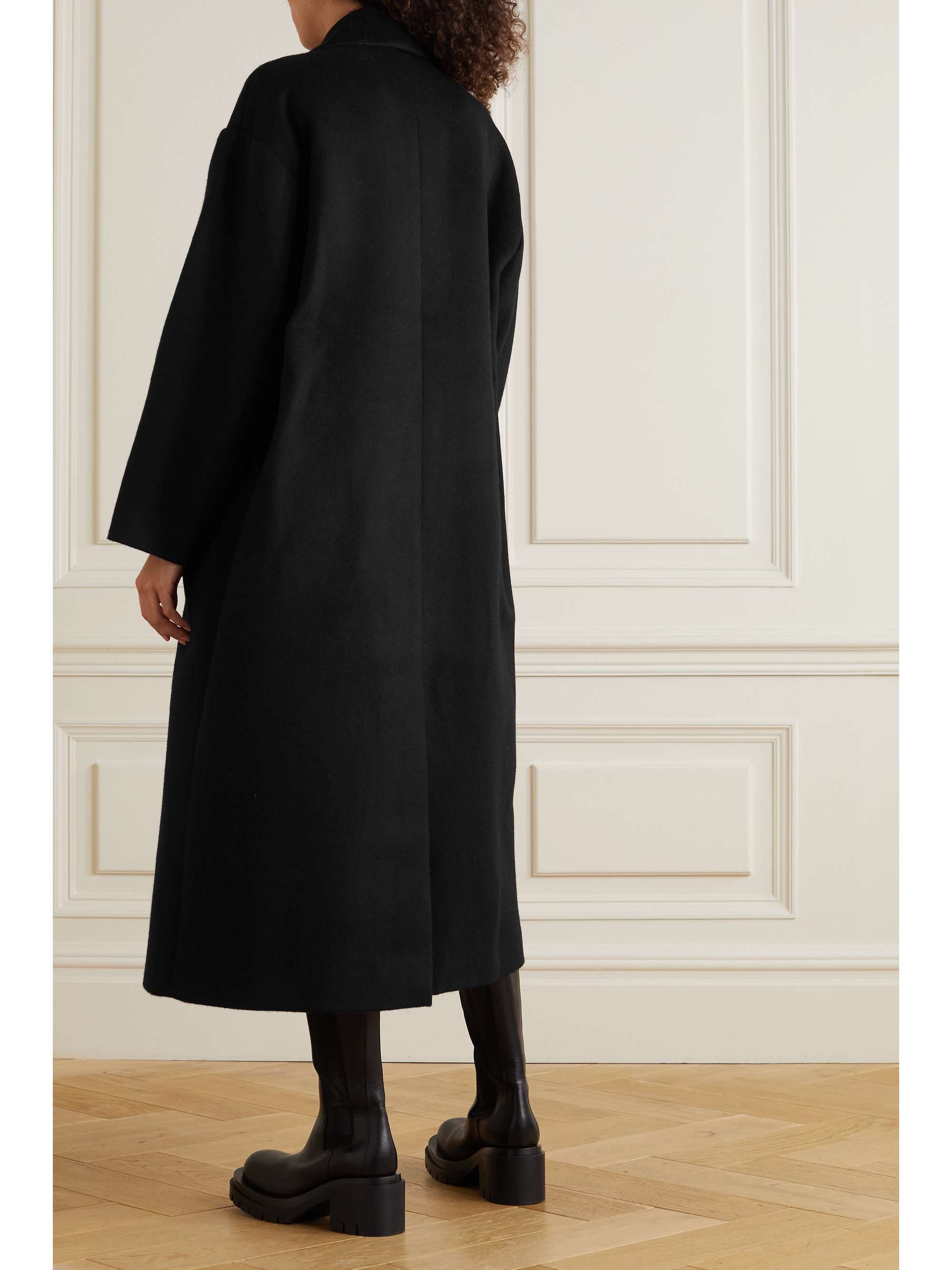 oversized wool coat black