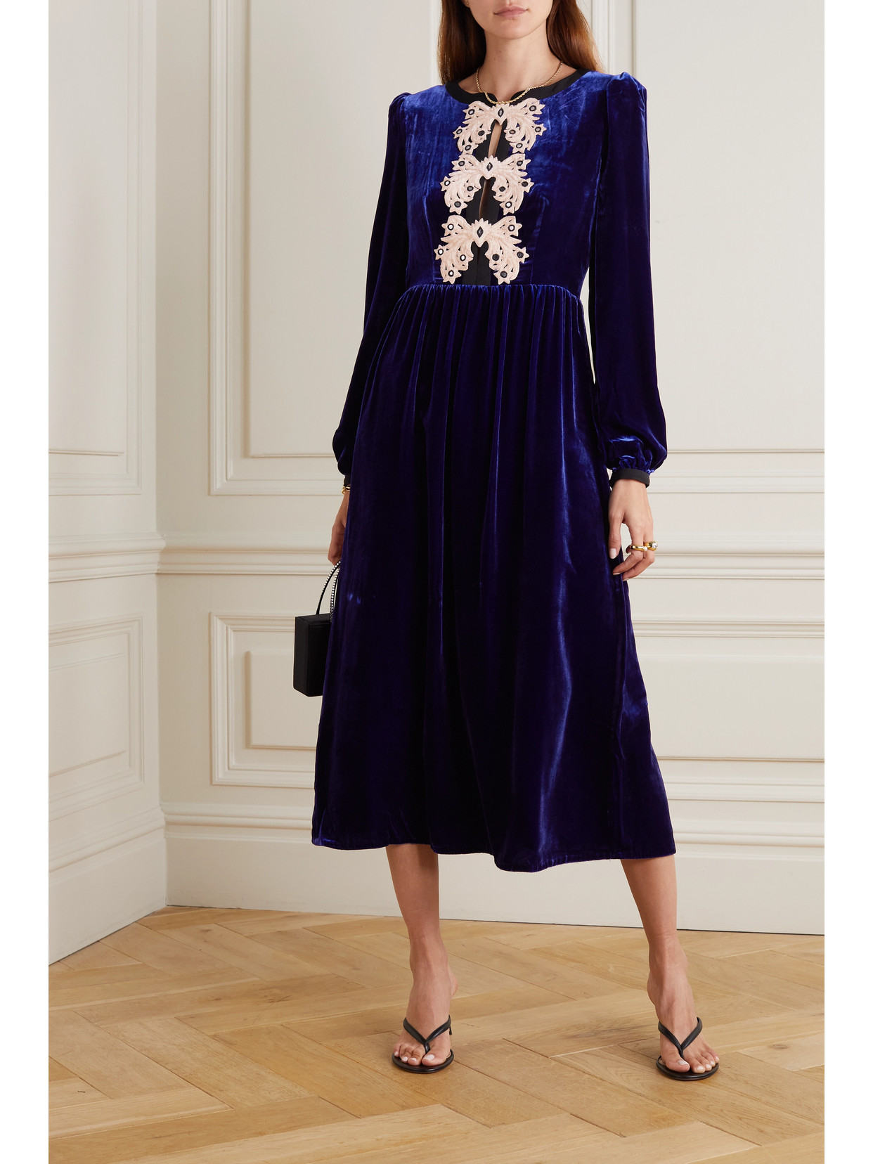 saloni dress - Main Image